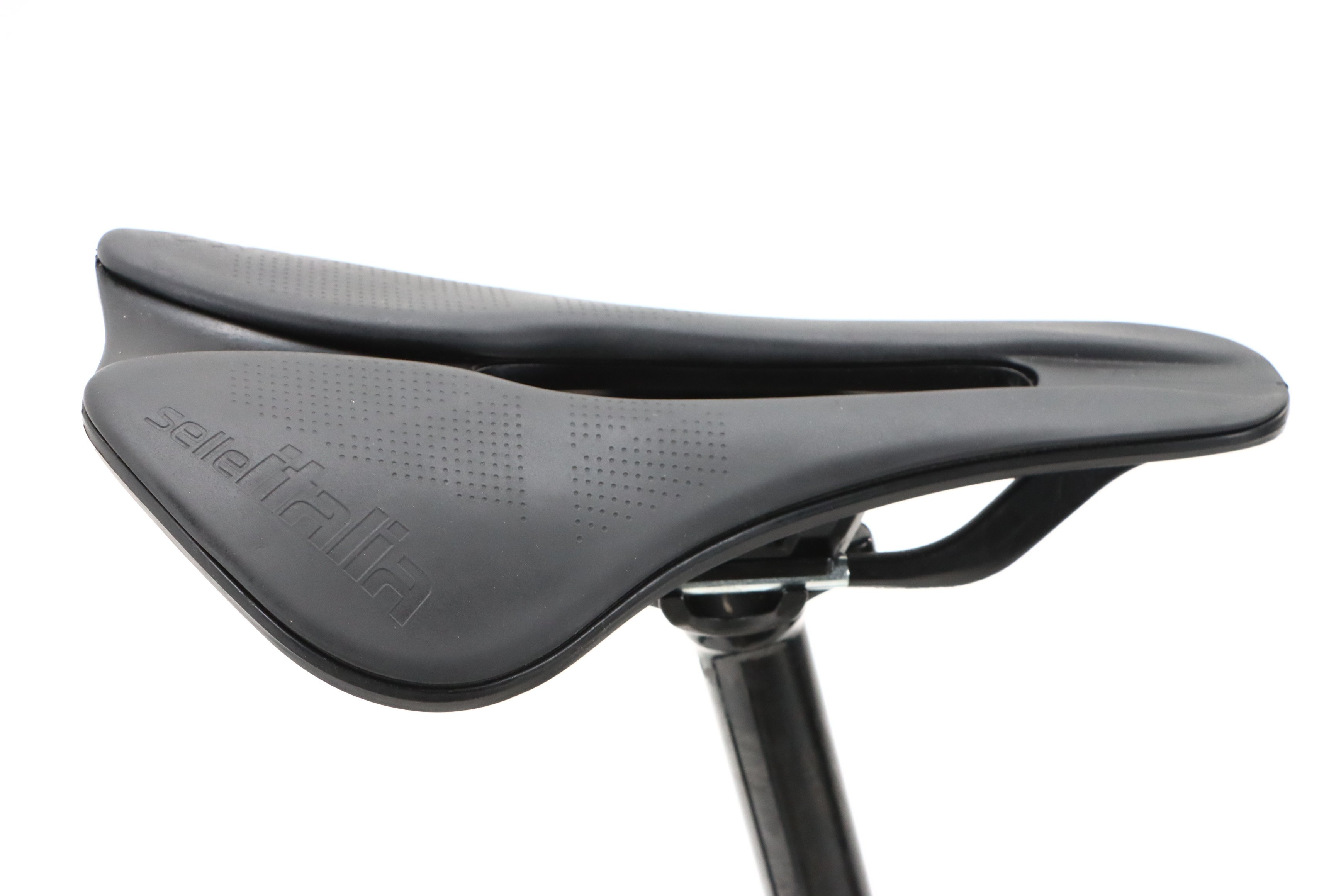 ea0baabc-206d-40a7-b7bb-fef3ab5dde5f