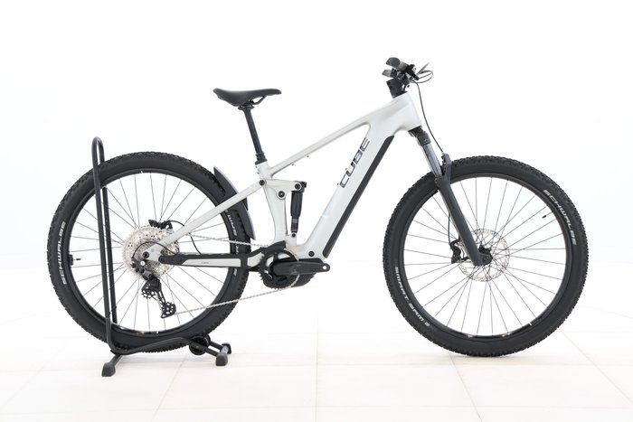 Cube STEREO HYBRID ONE22 RACE 800 2025