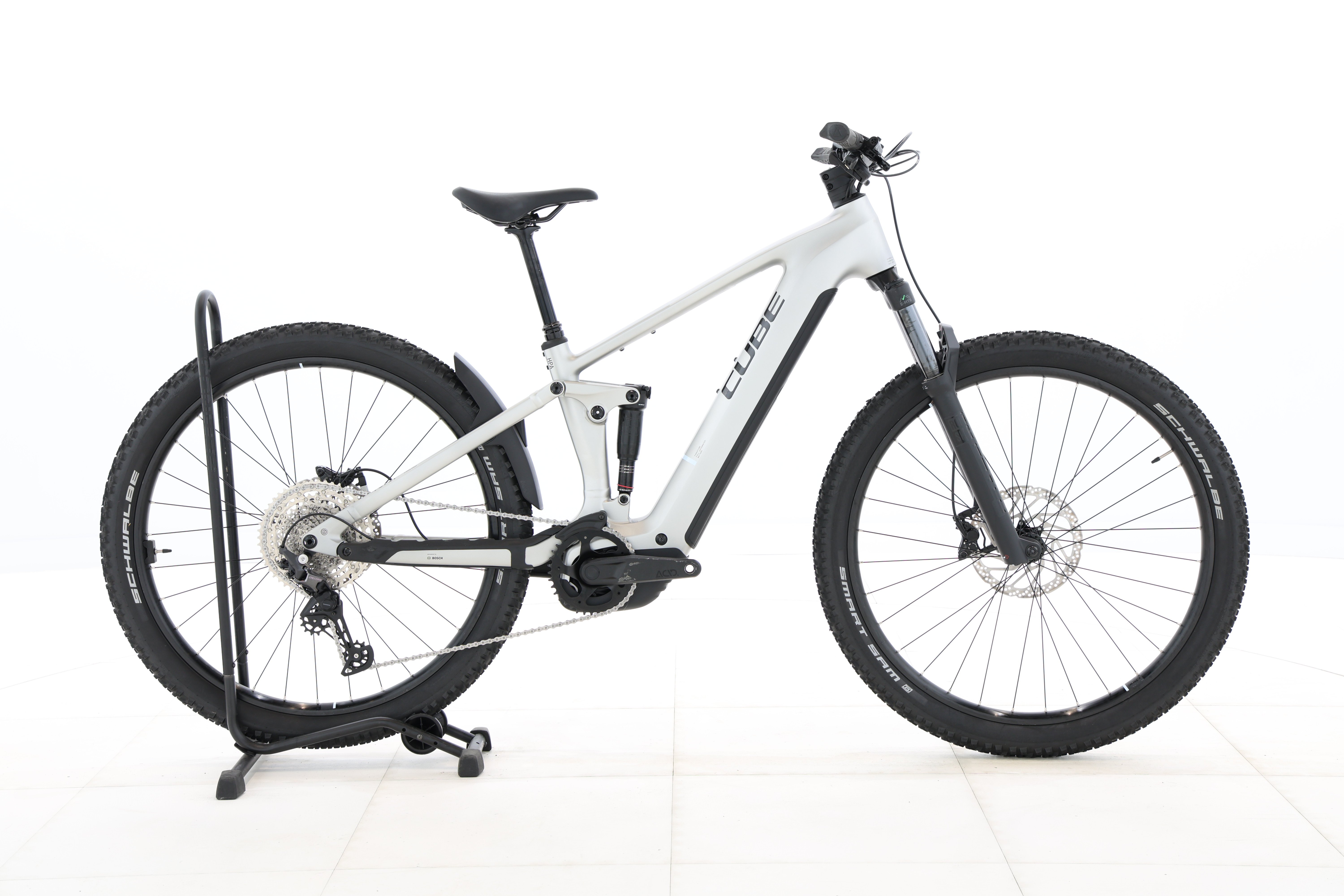 f0efb00b-a2a3-45f4-9b62-73012da32ada