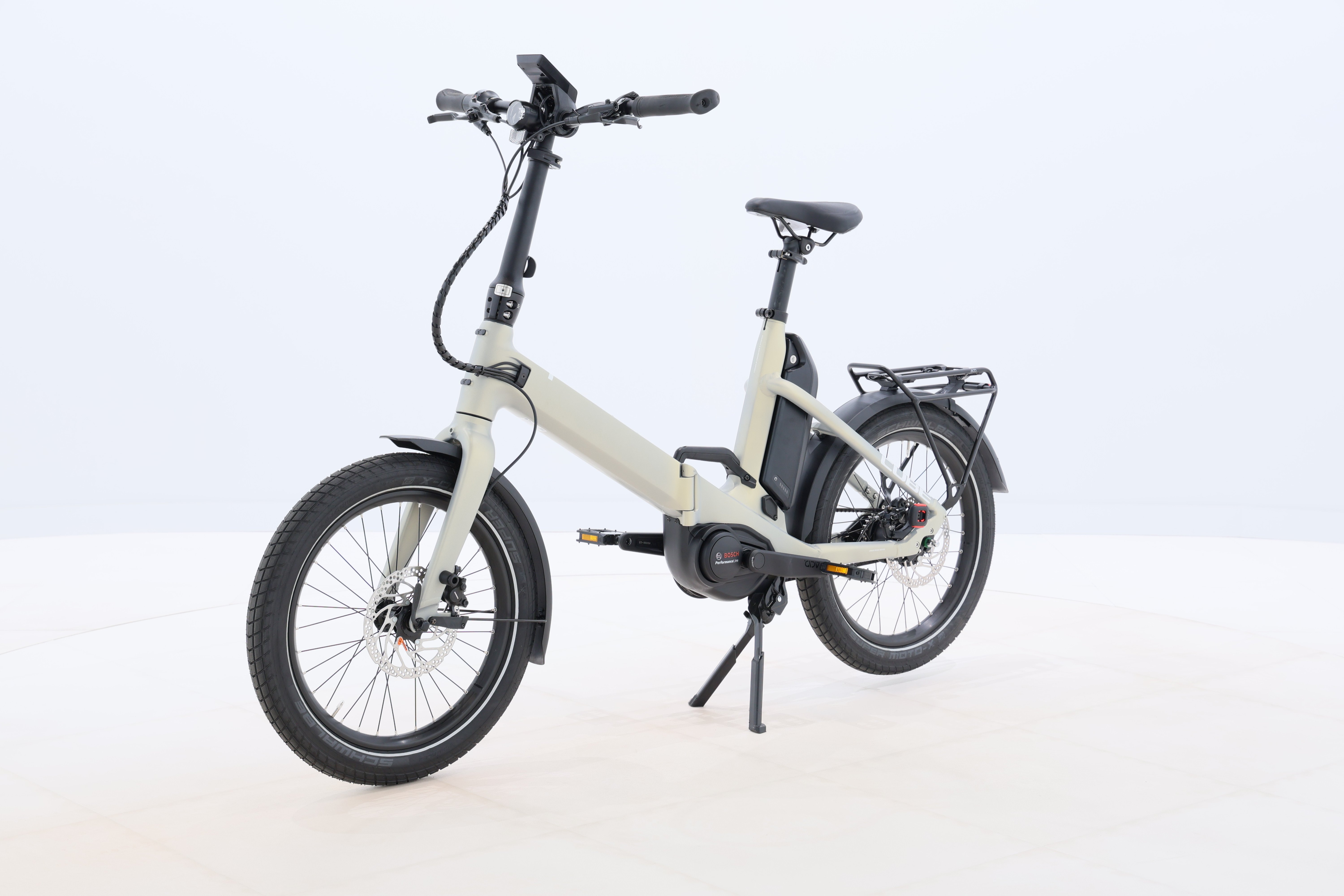 a60e74e1-2a72-4cd1-8bf7-a85e21f15470