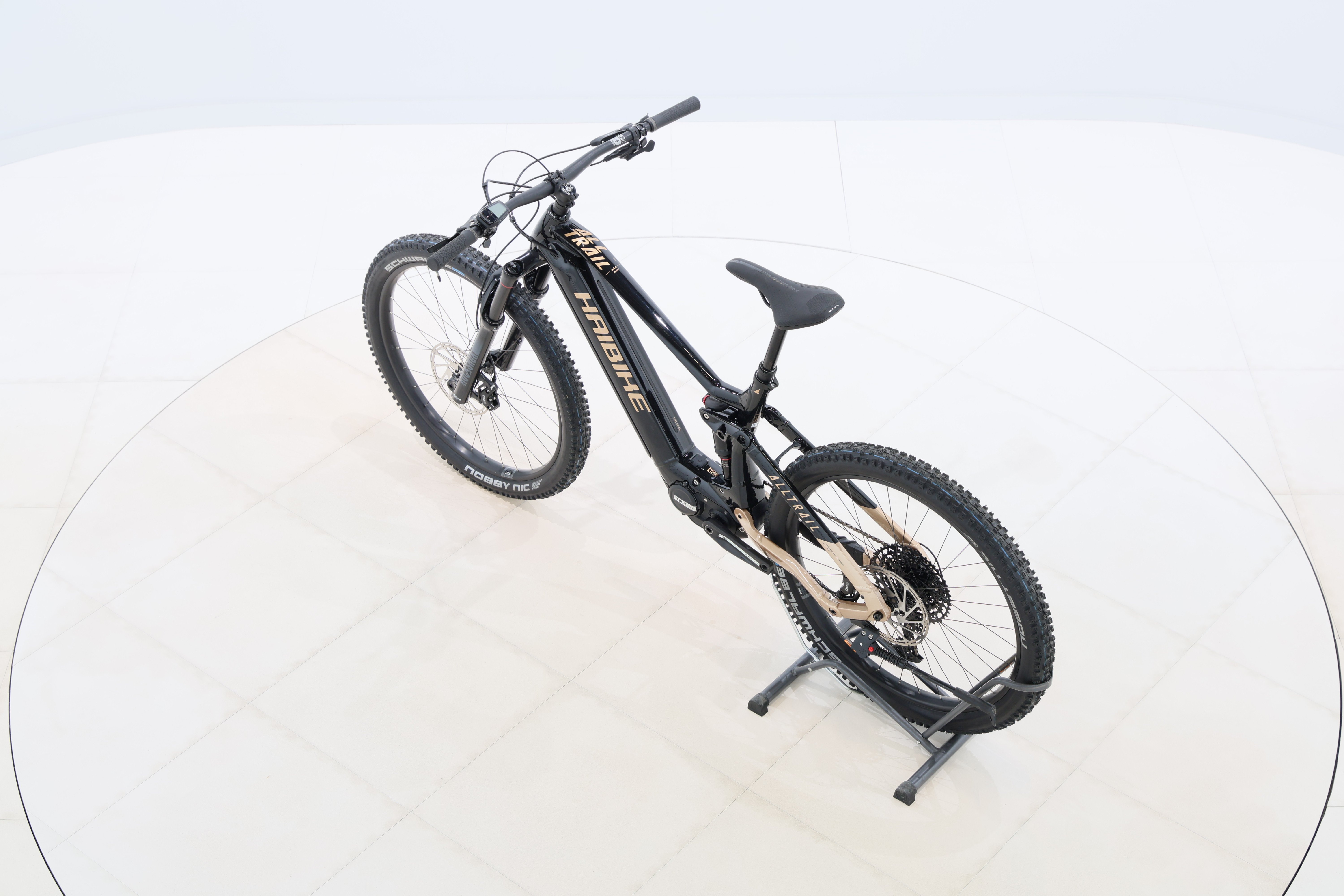 c207da6f-6485-4eb4-86e7-0e5790a6193c