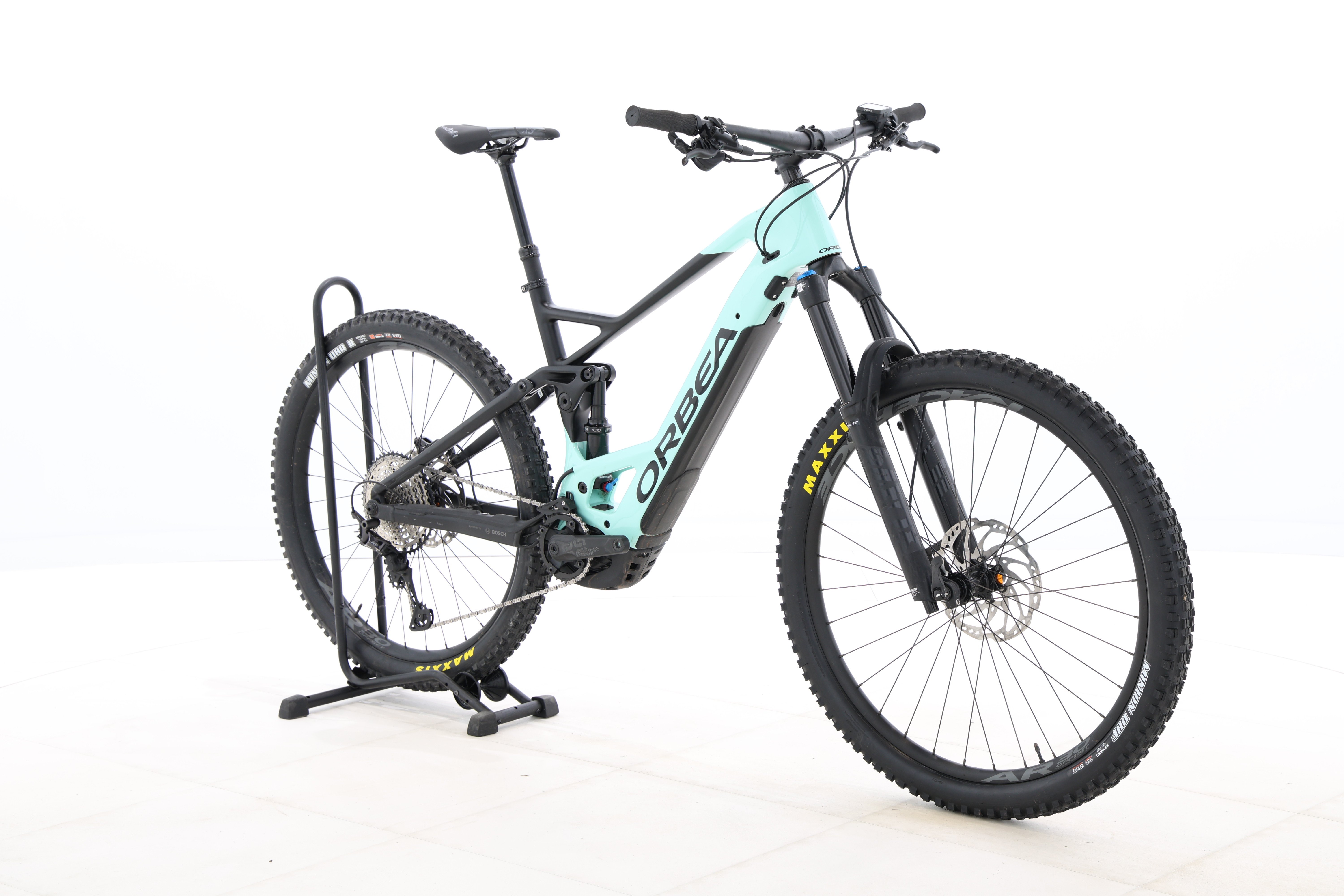 42ae6dcb-2edd-4a13-8c2c-352457d04bee