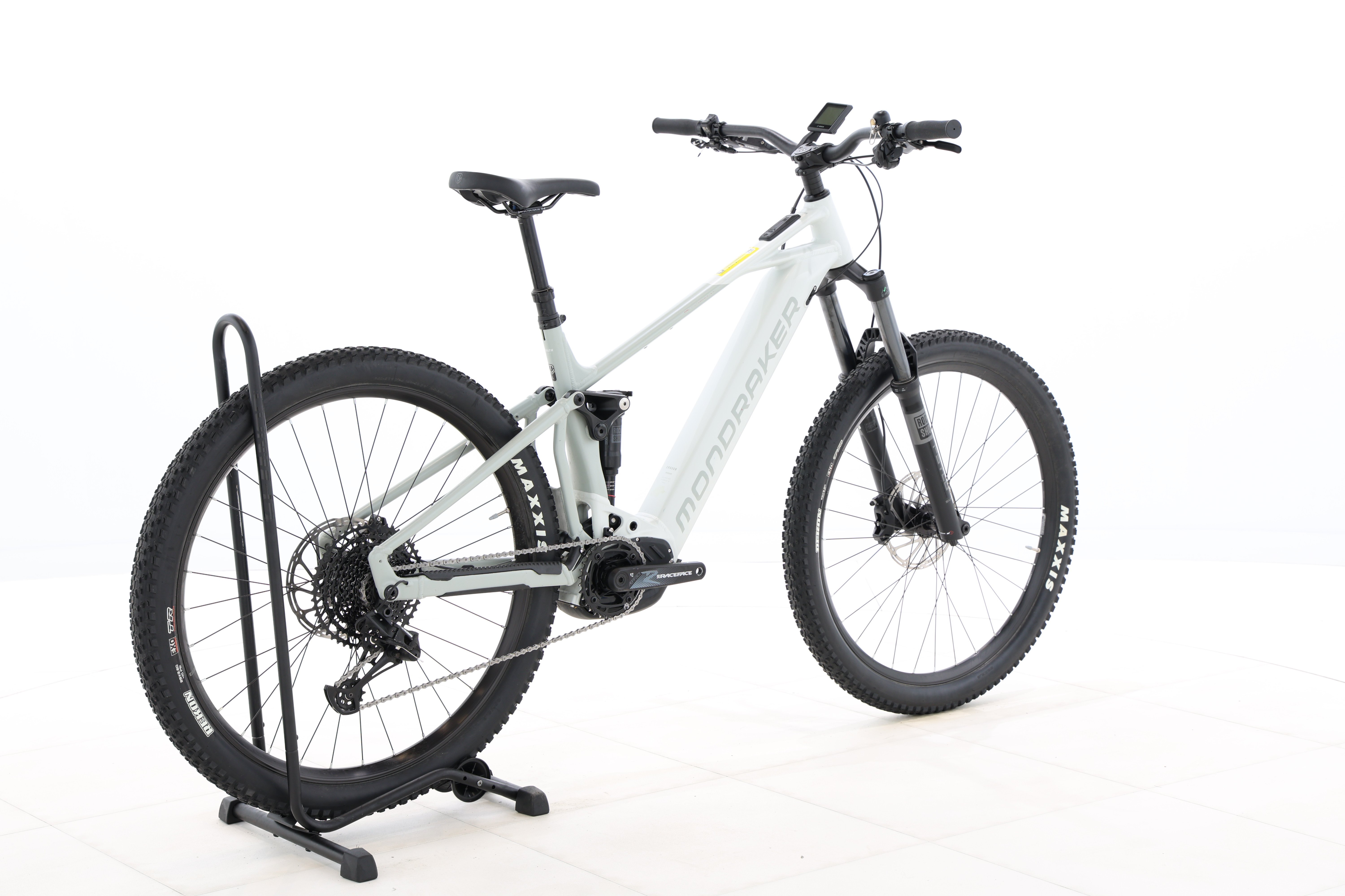 e1306b7c-6ae2-4326-962c-e5061c89926a