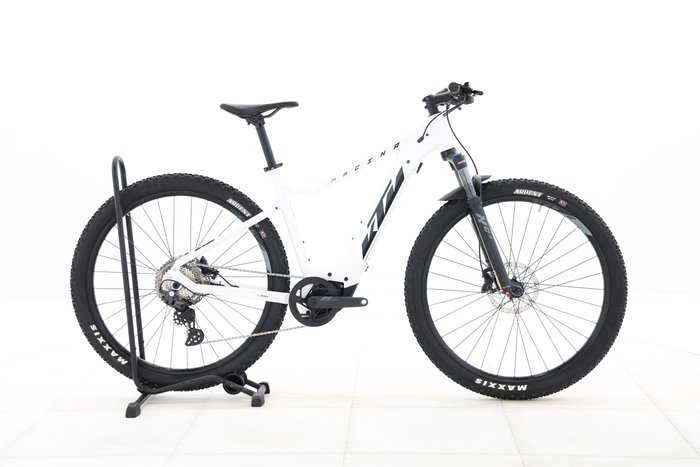 KTM MACINA RACE 591 2022