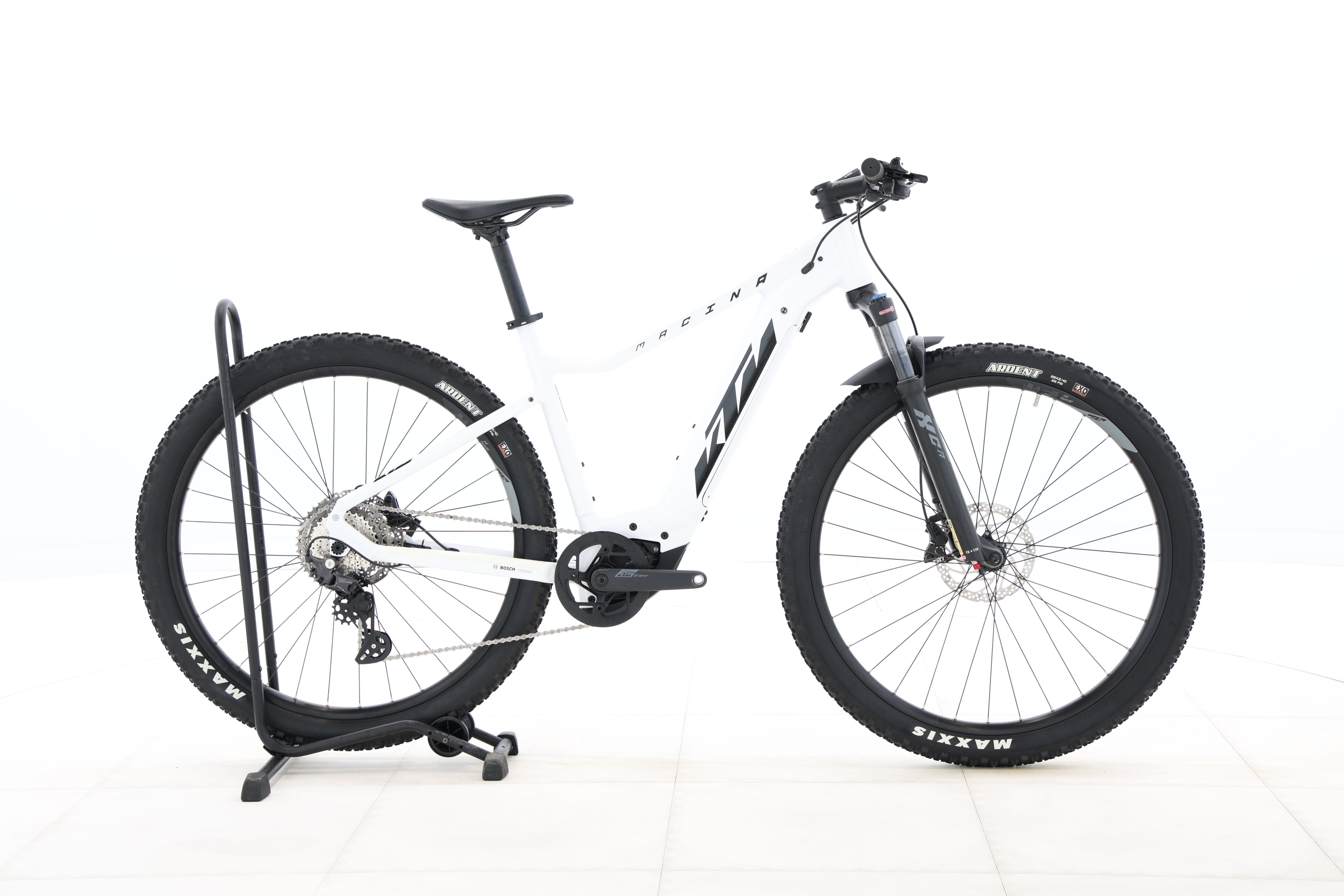 912c68fc-2b3d-422c-9009-b530ba7c3d5f