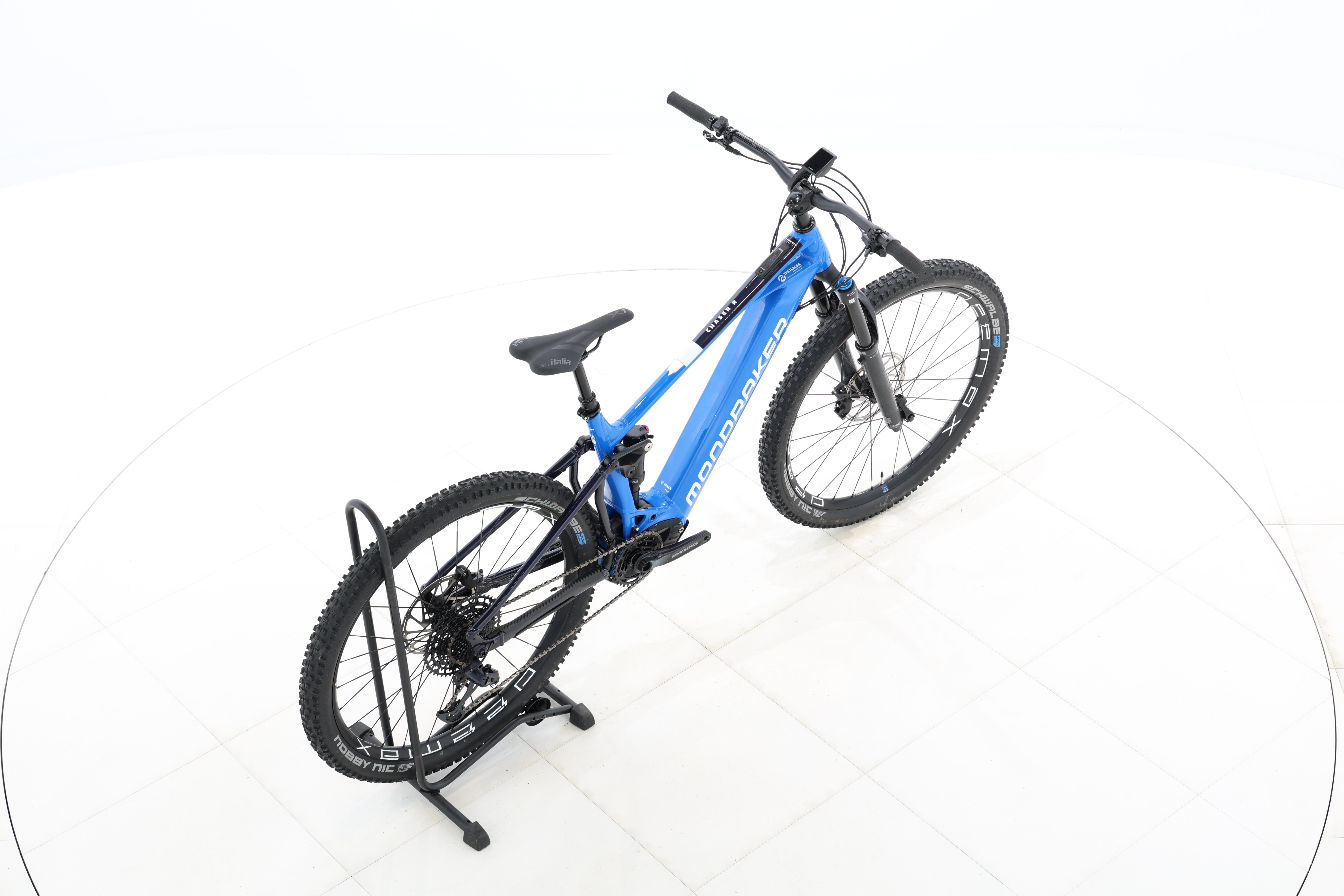 a3d44bef-877d-4629-9db9-8fcd6bc74604