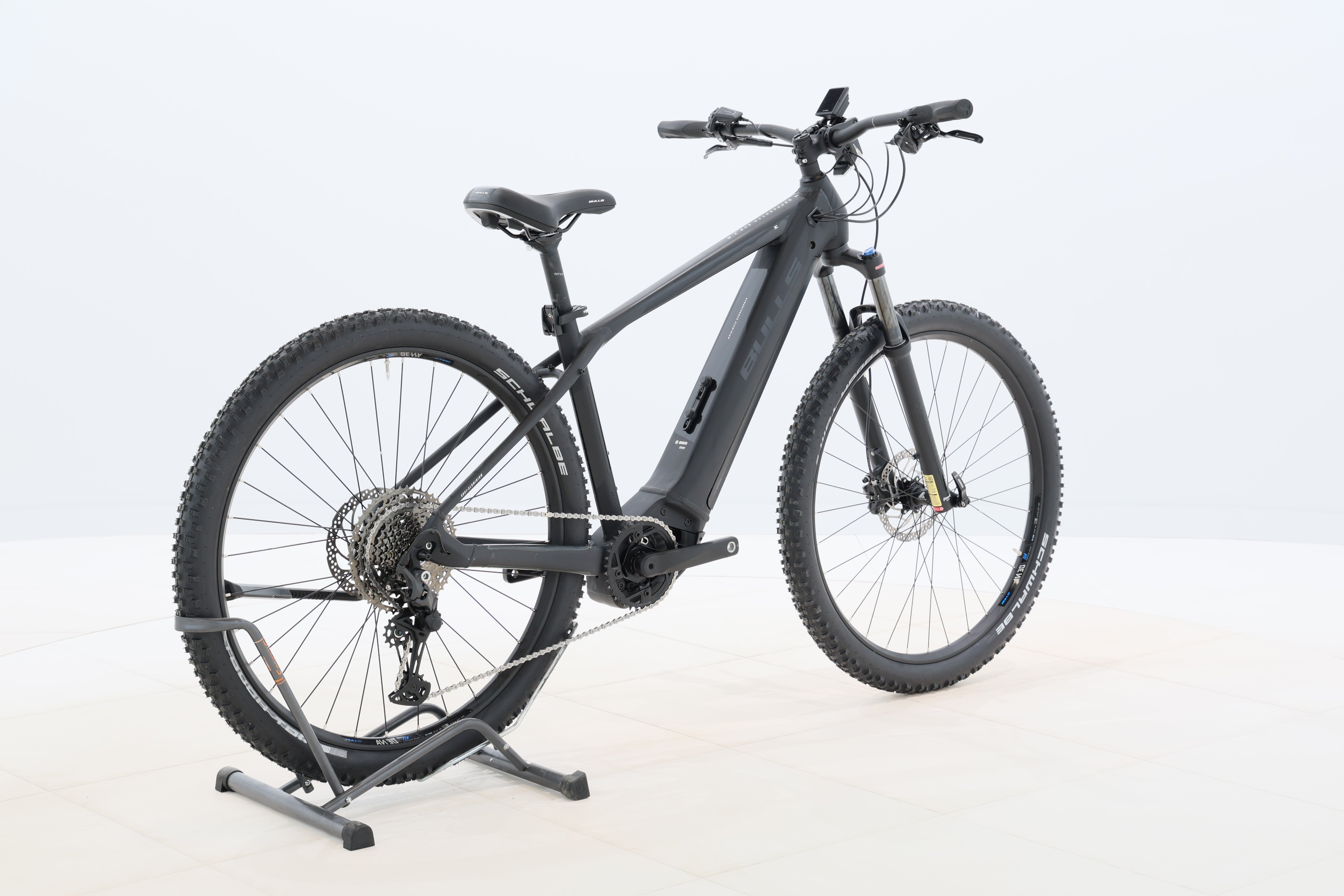 ce1f0787-8229-4350-a473-d242ad357fe6