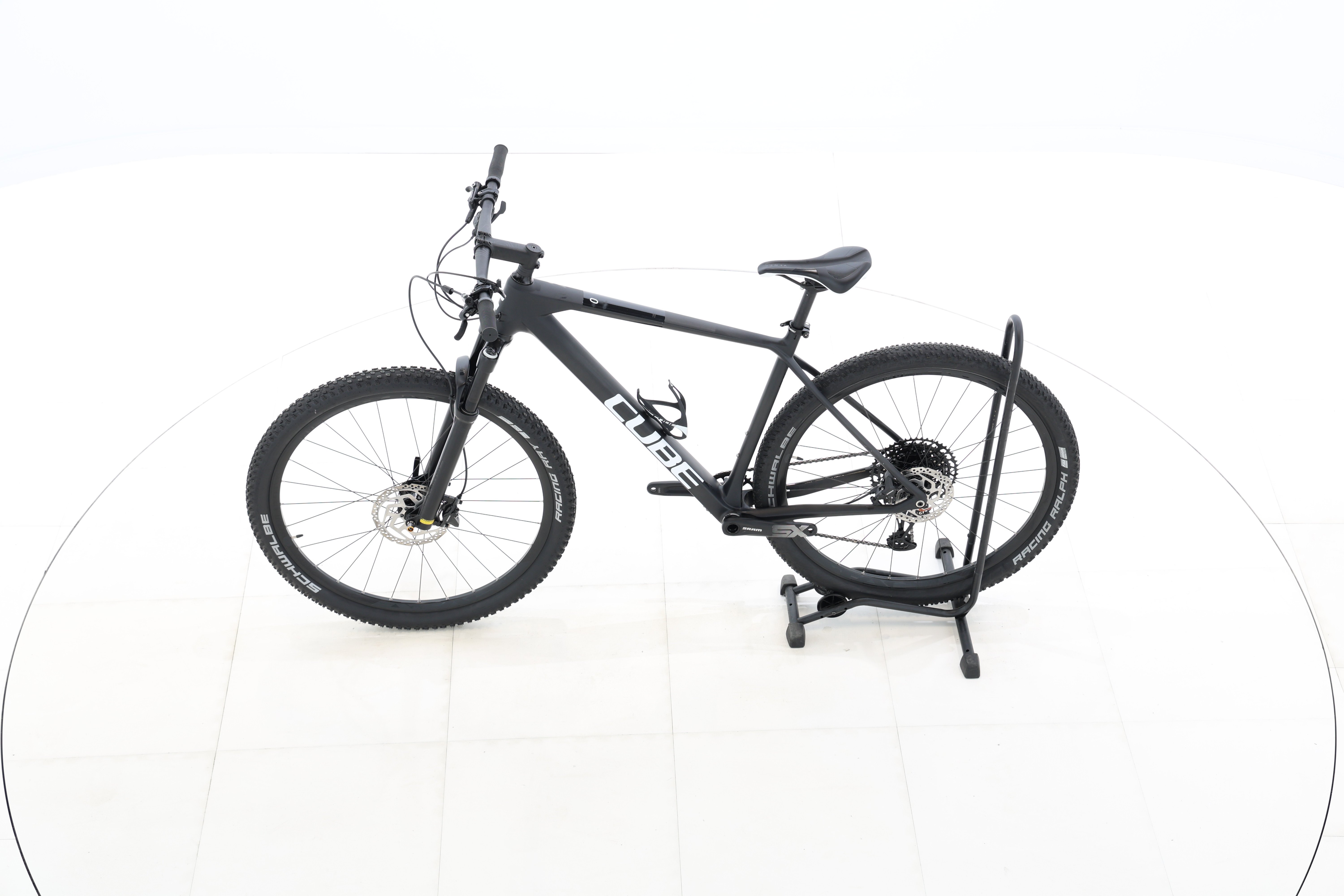 f27e19f4-ca6b-4b5e-b429-d7aa95551296