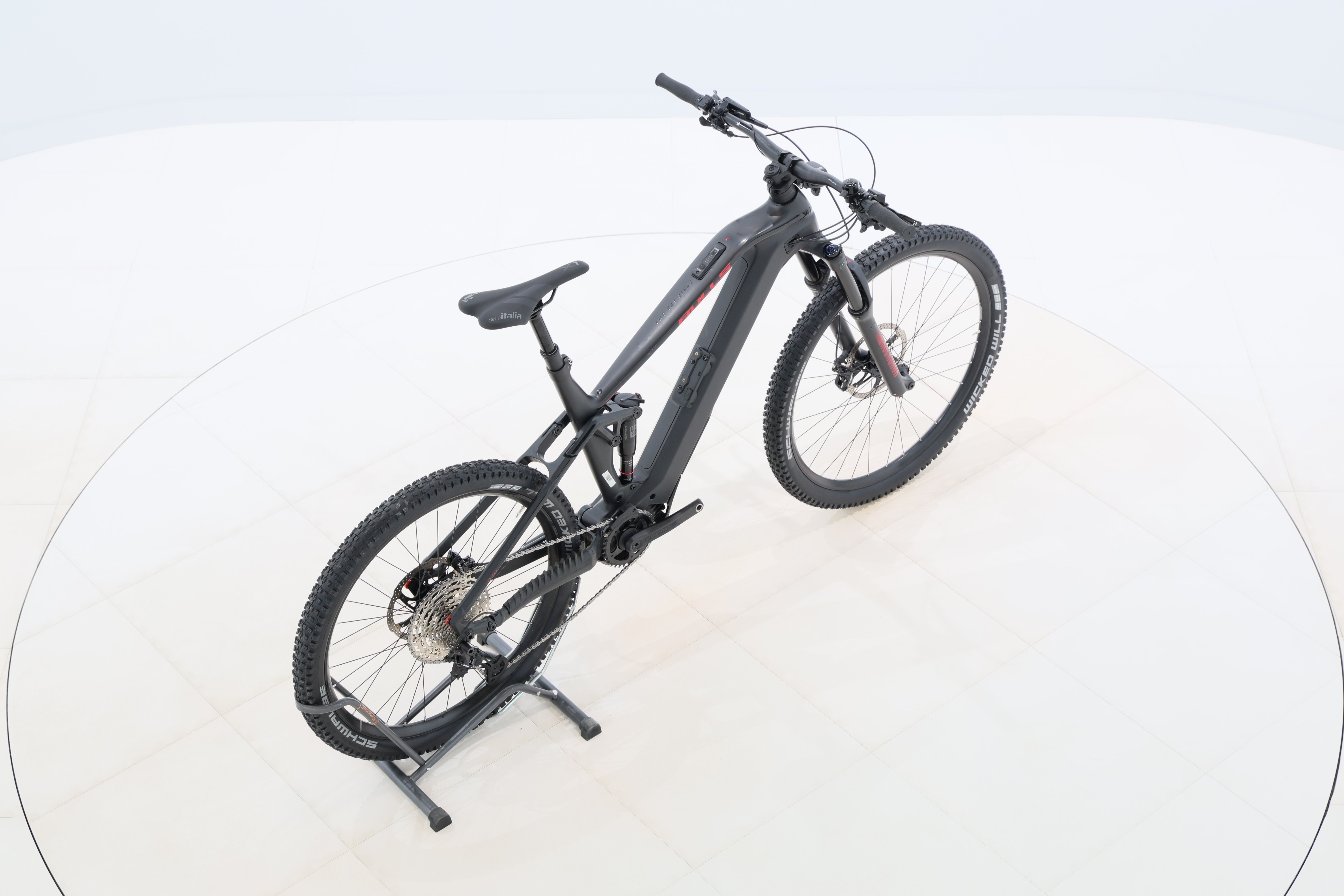 471667f3-d4d5-44f4-b3d5-f240df41df4c