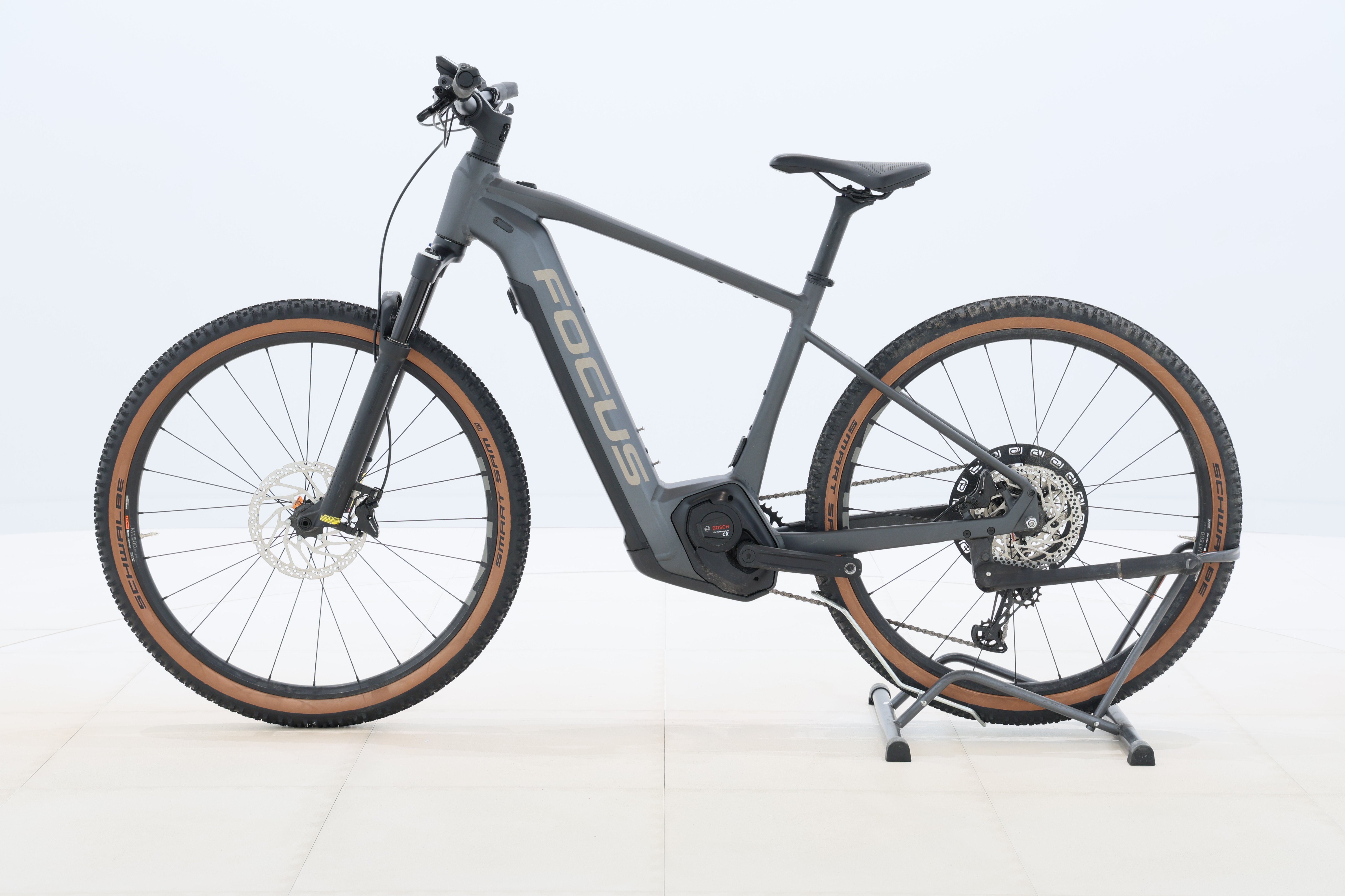 ec37371a-3c54-46dd-8910-db8781a47a37