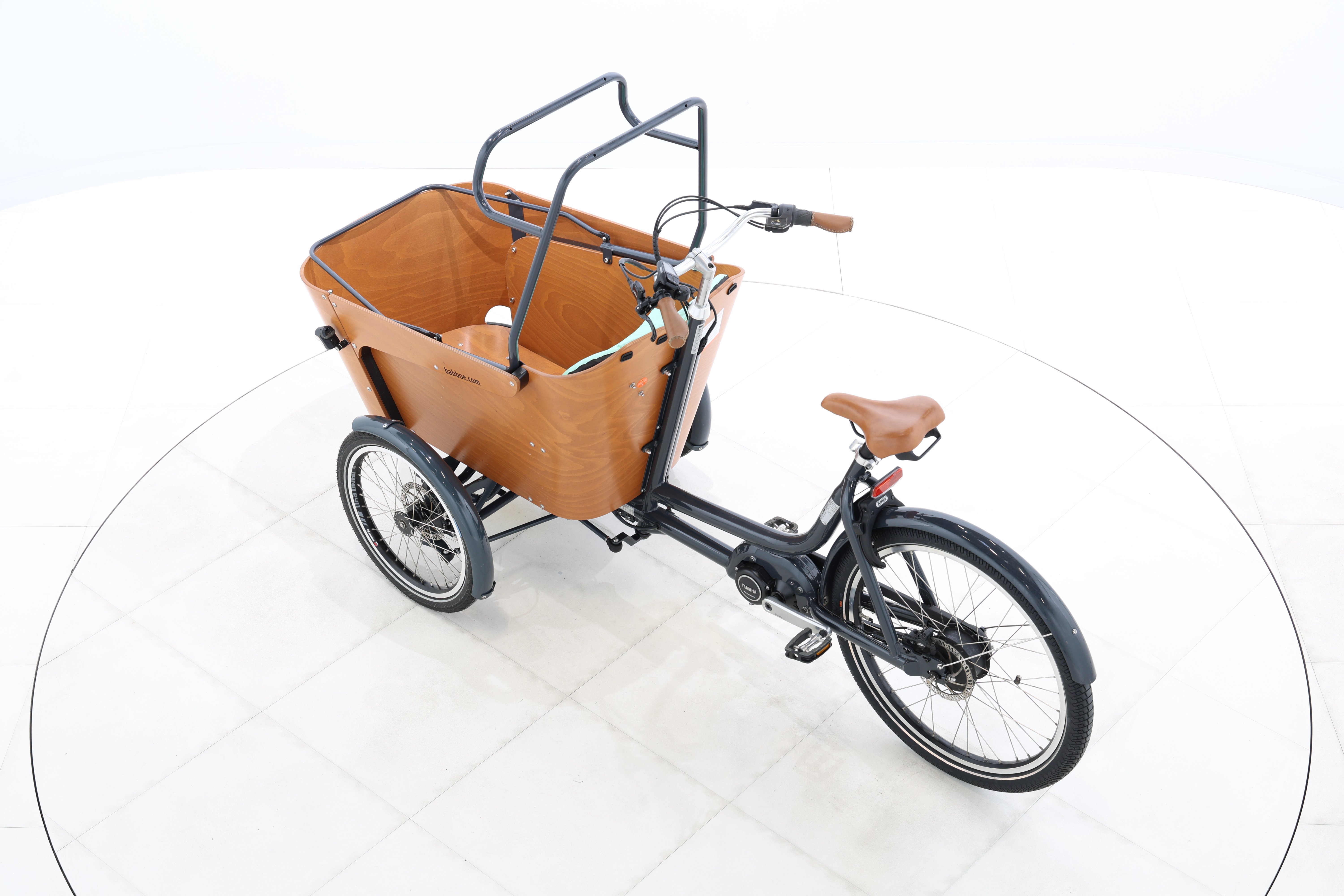 ceac76d3-e67f-4409-a3c7-d27b26780bff