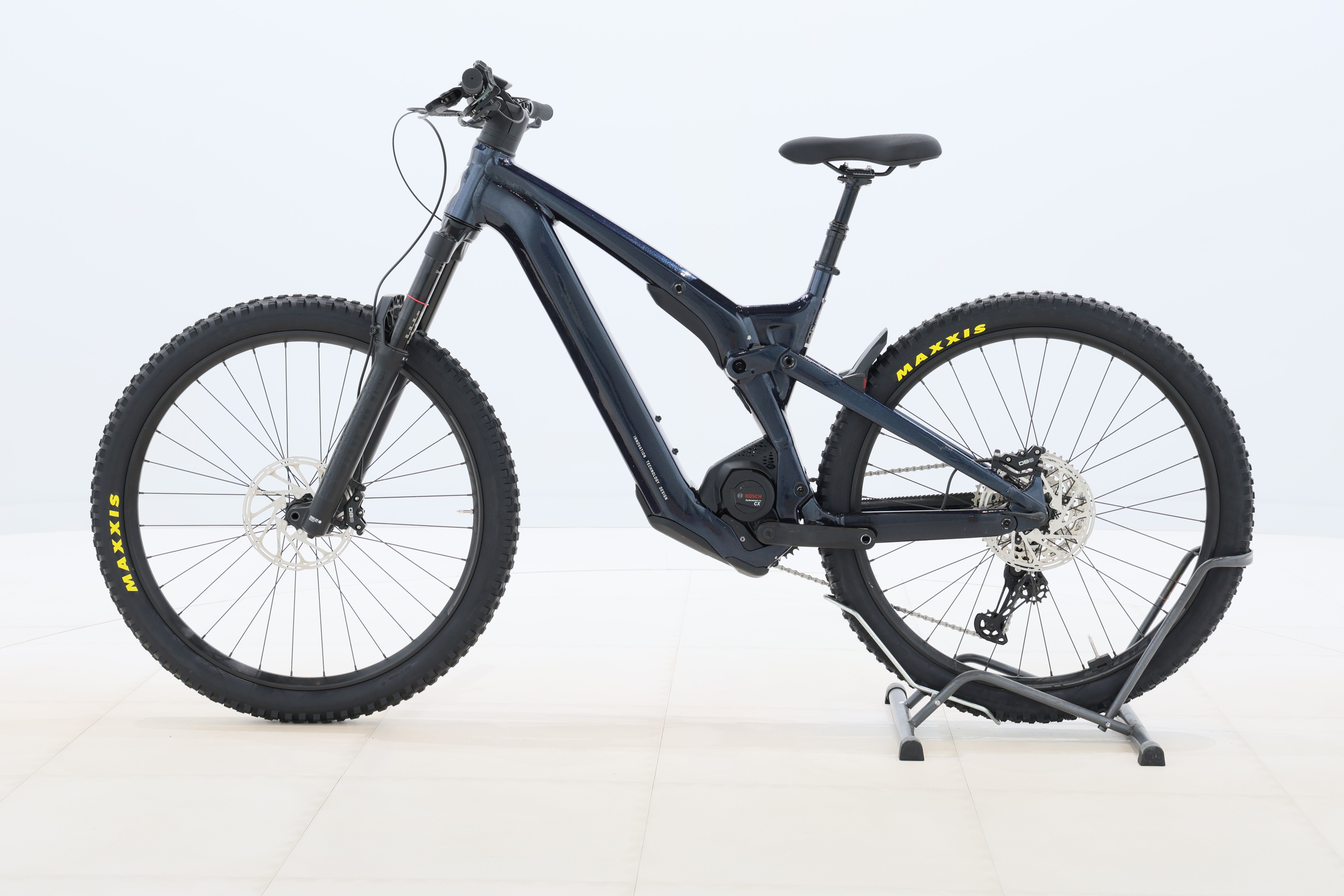 0286e88b-80b2-4e7c-8e3b-0fa307ea8e80