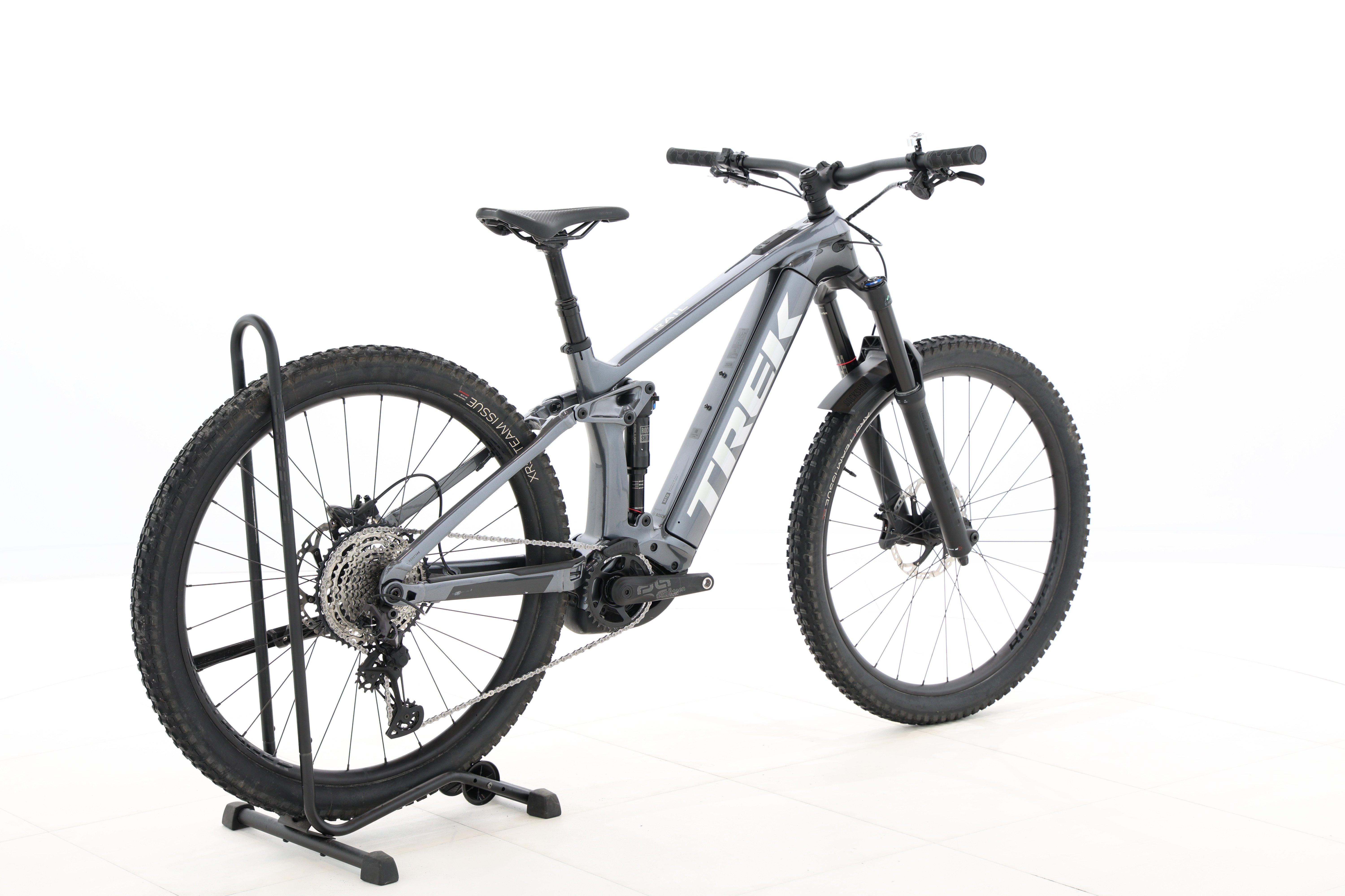 39b3f503-b310-4614-8c2b-7f90a92e08fb