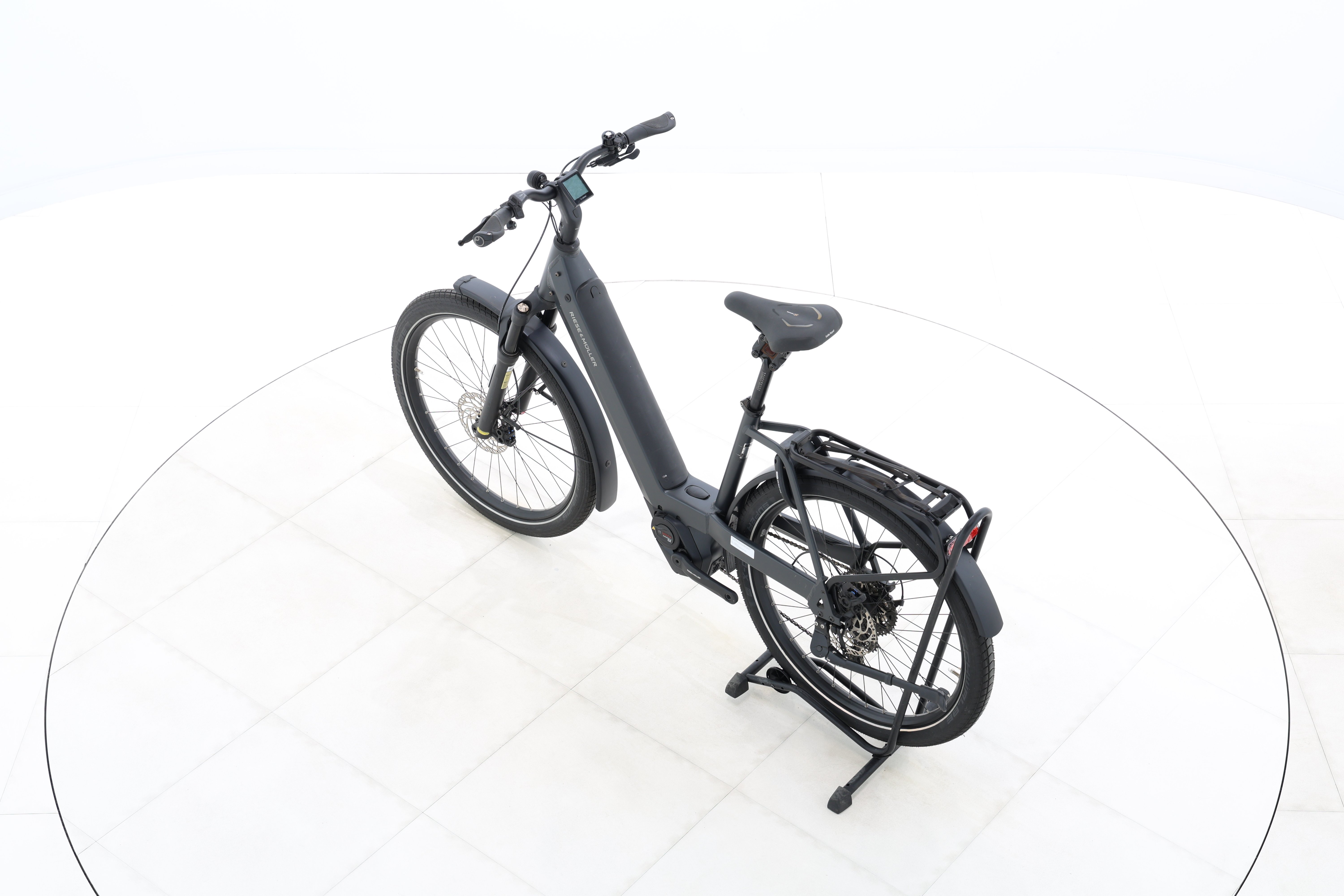 8716874d-d4d6-4fd7-8c84-02272bab0e4b