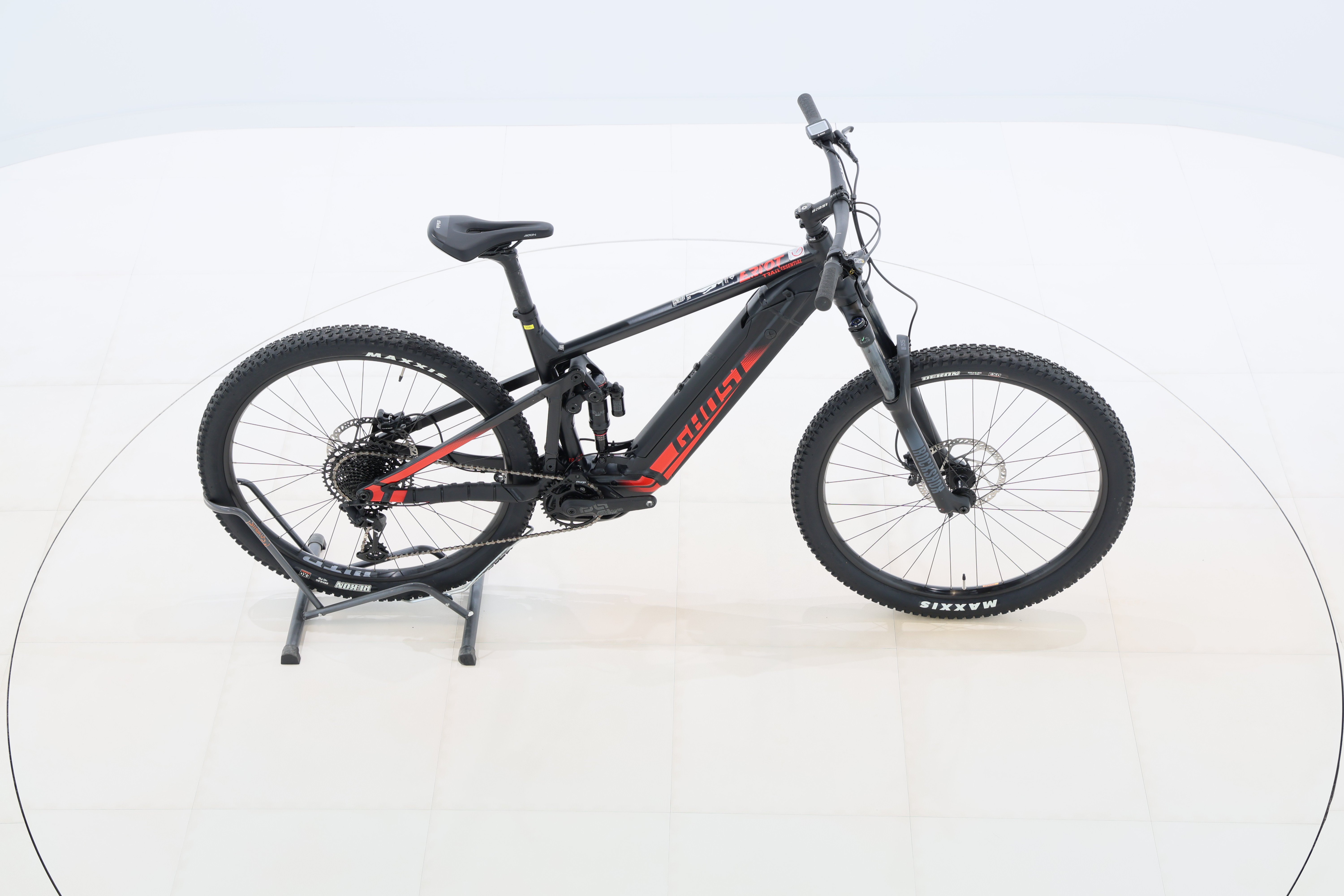 e3dad7b2-b1e7-43f0-a4c8-b213251dd5c5