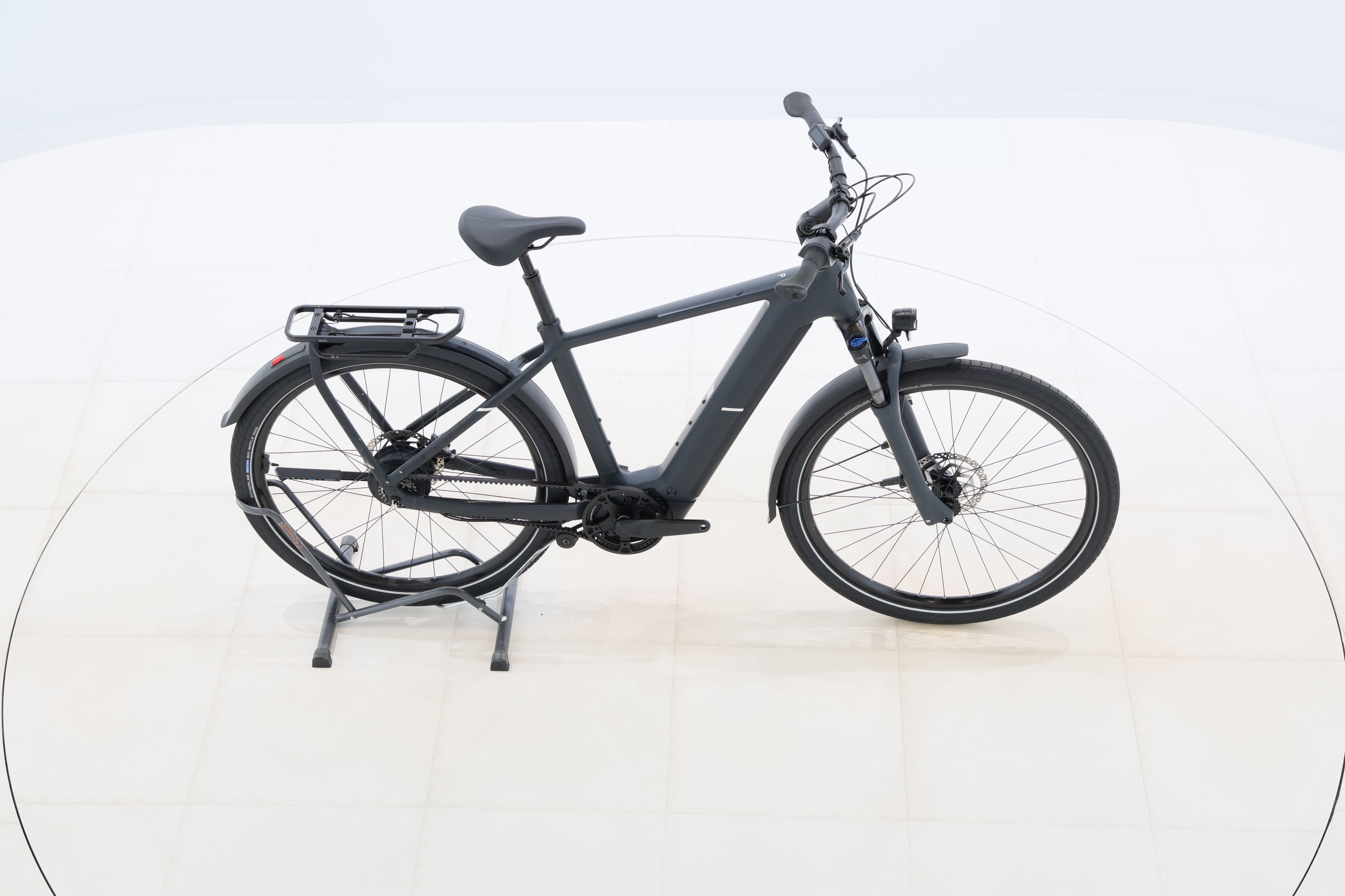 ef8de444-92b3-4e51-916e-4bf985a3b6f0