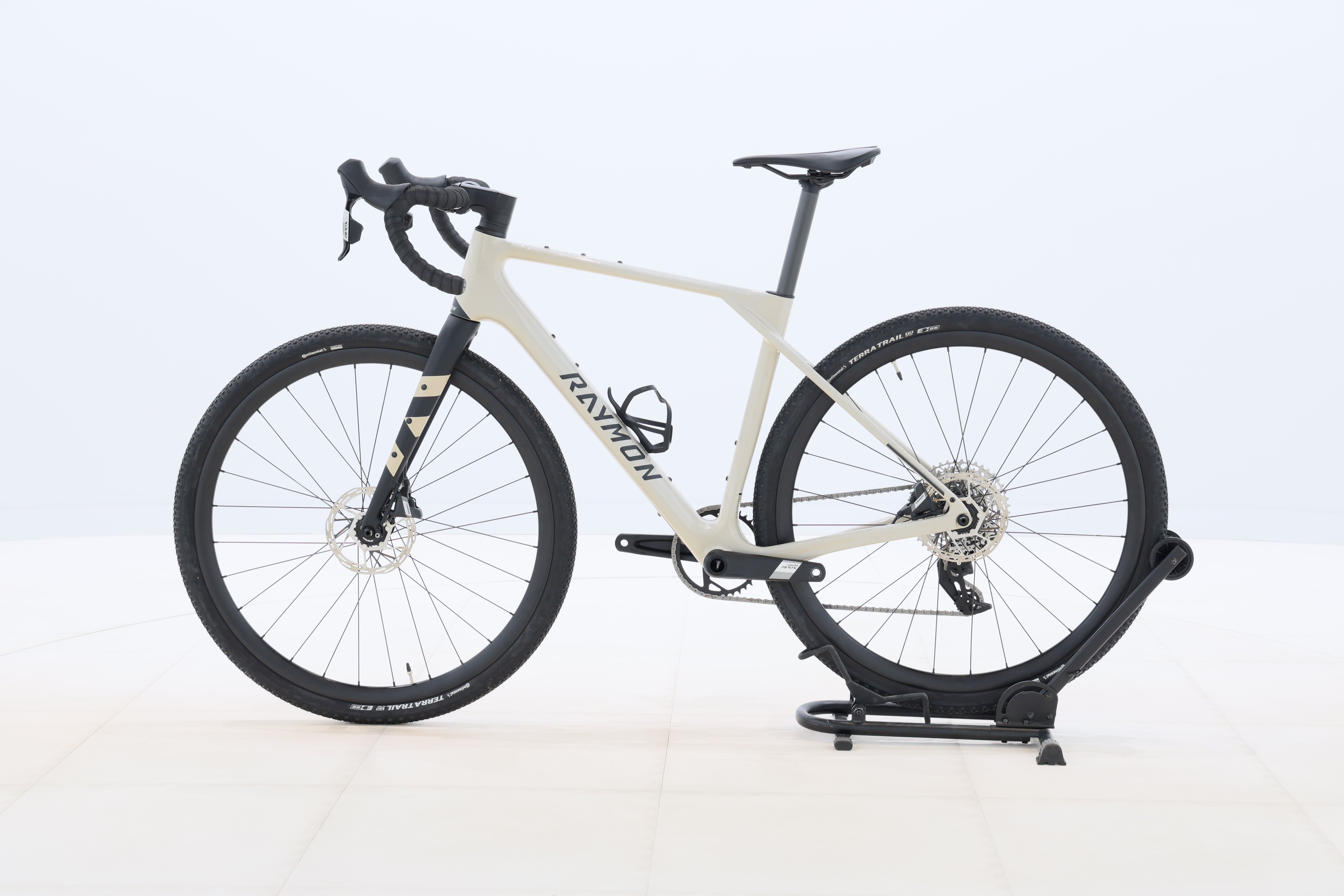 d3450a23-c20c-4bcd-8734-6075a4d6e85d