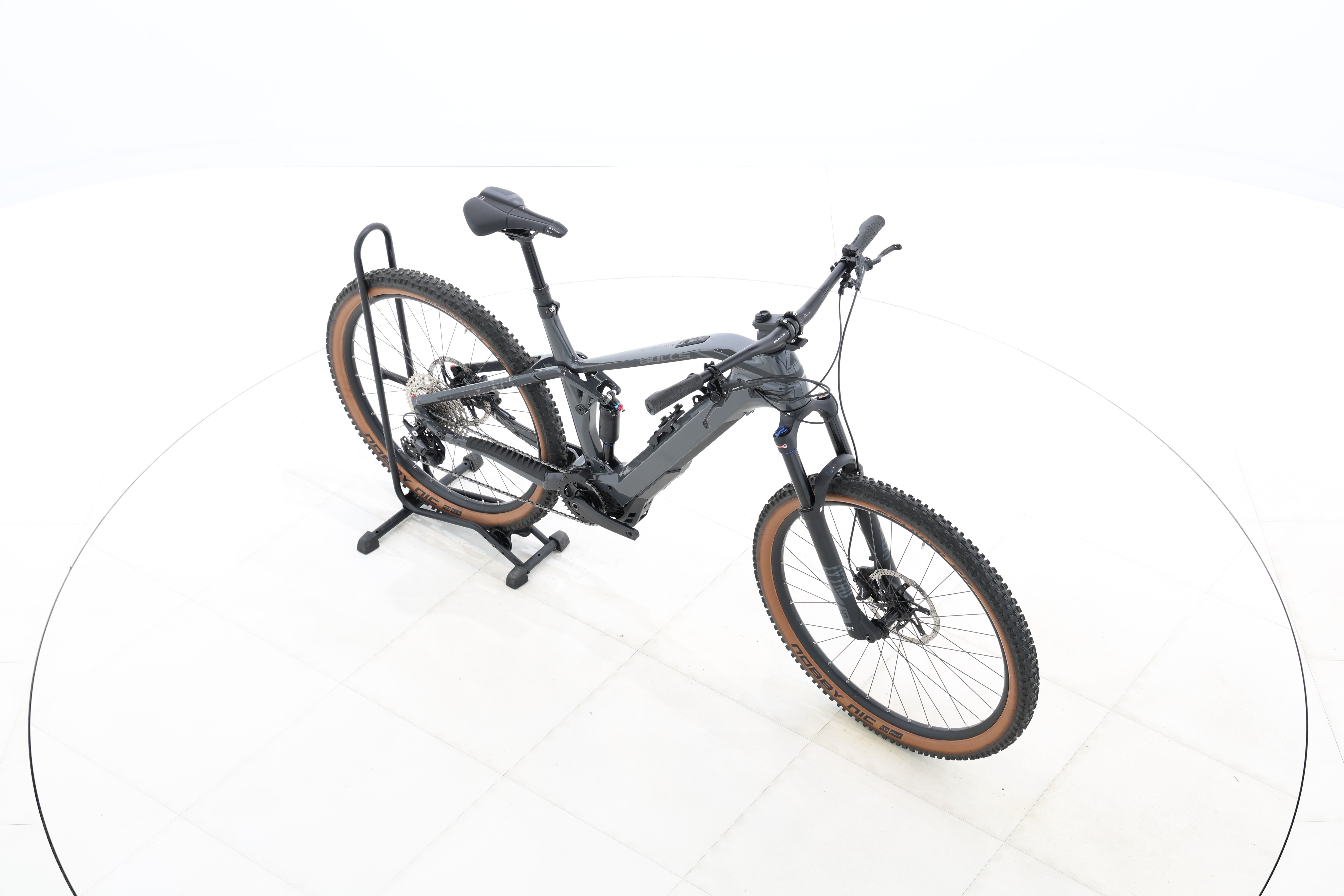 86463a7b-262f-42af-910d-38178aac8d8f