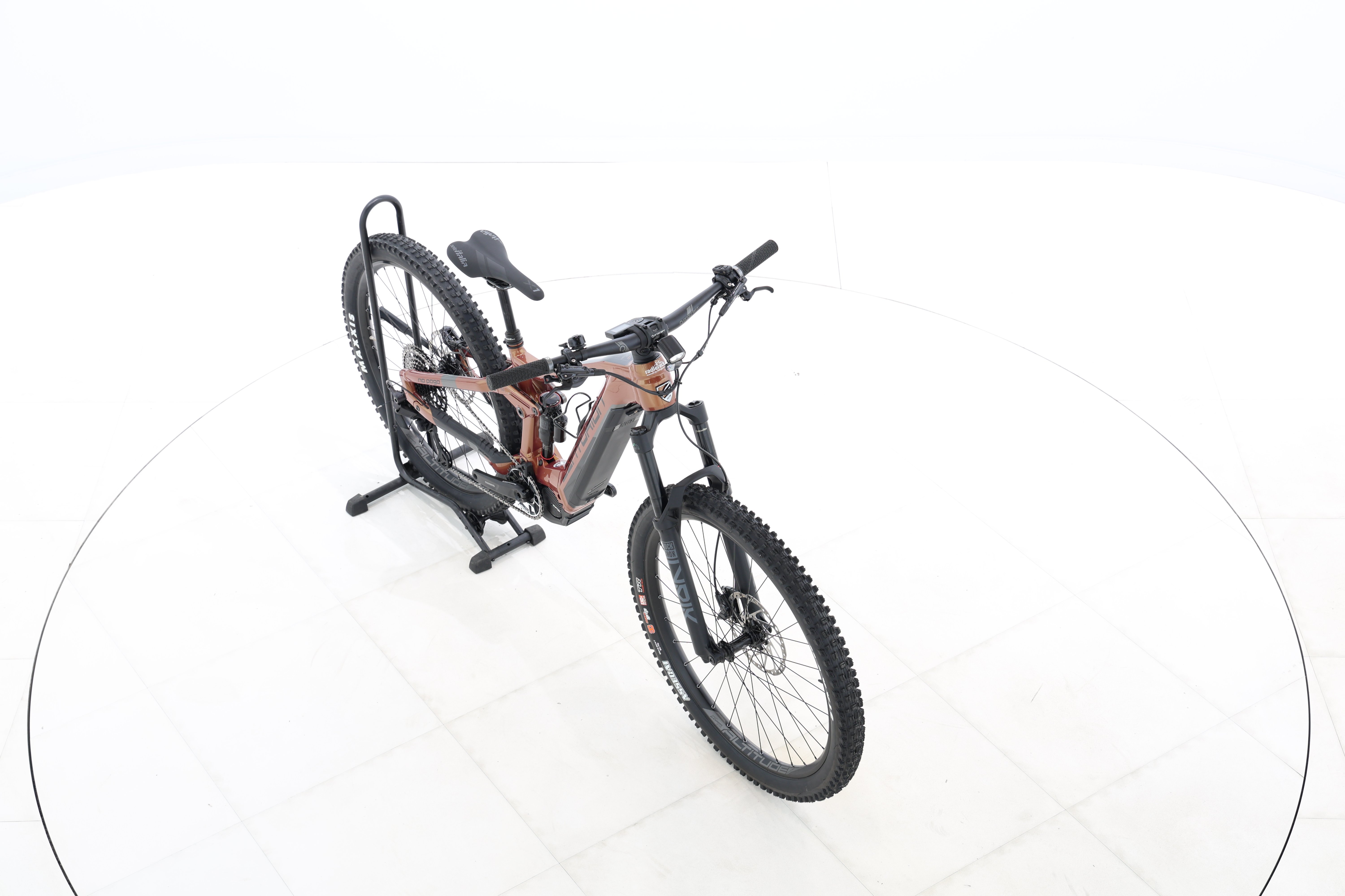 9821176b-6a06-4aee-8eac-c165d7bb349c