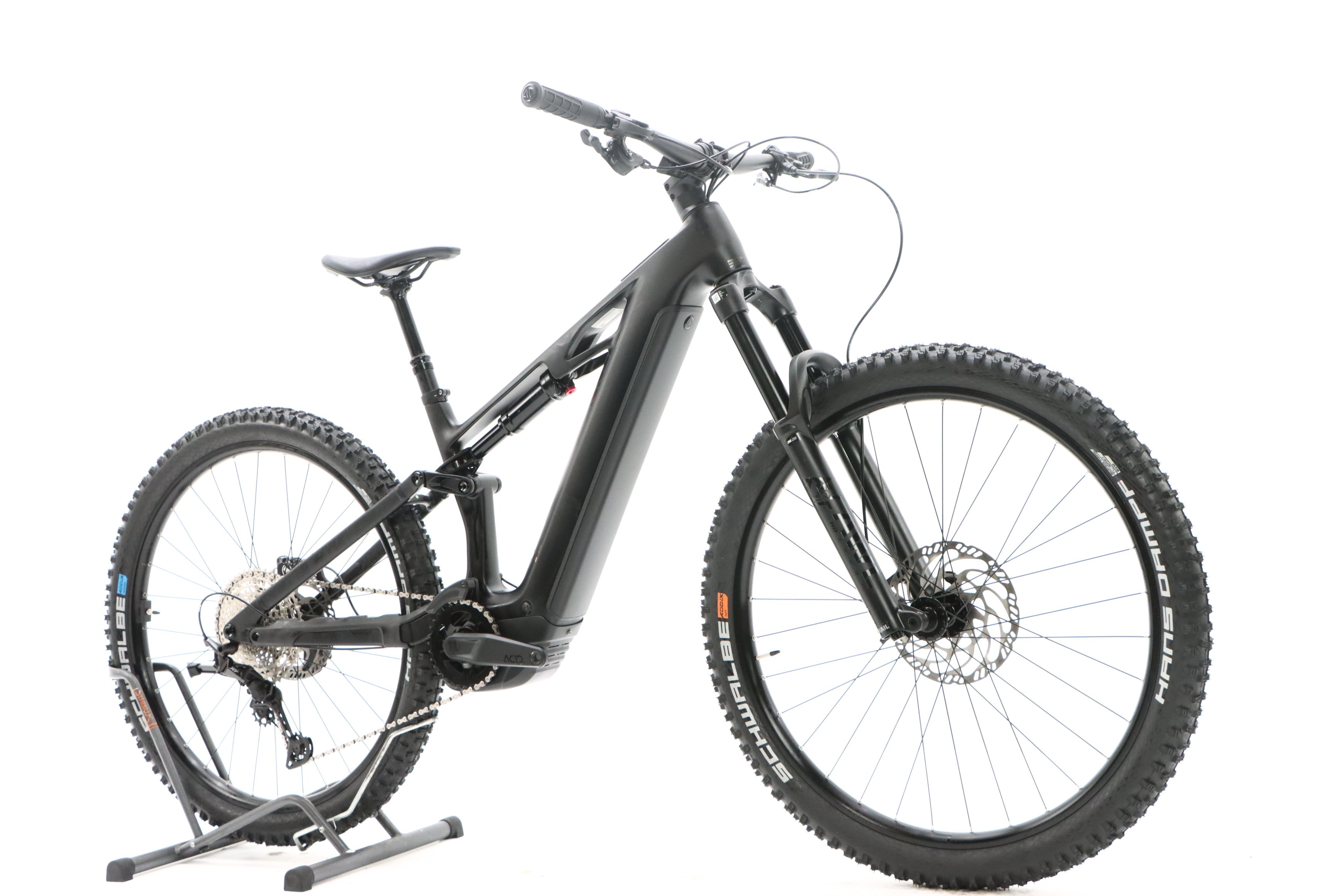 2b800952-fcdd-41c8-8af0-f7d6295a37cf