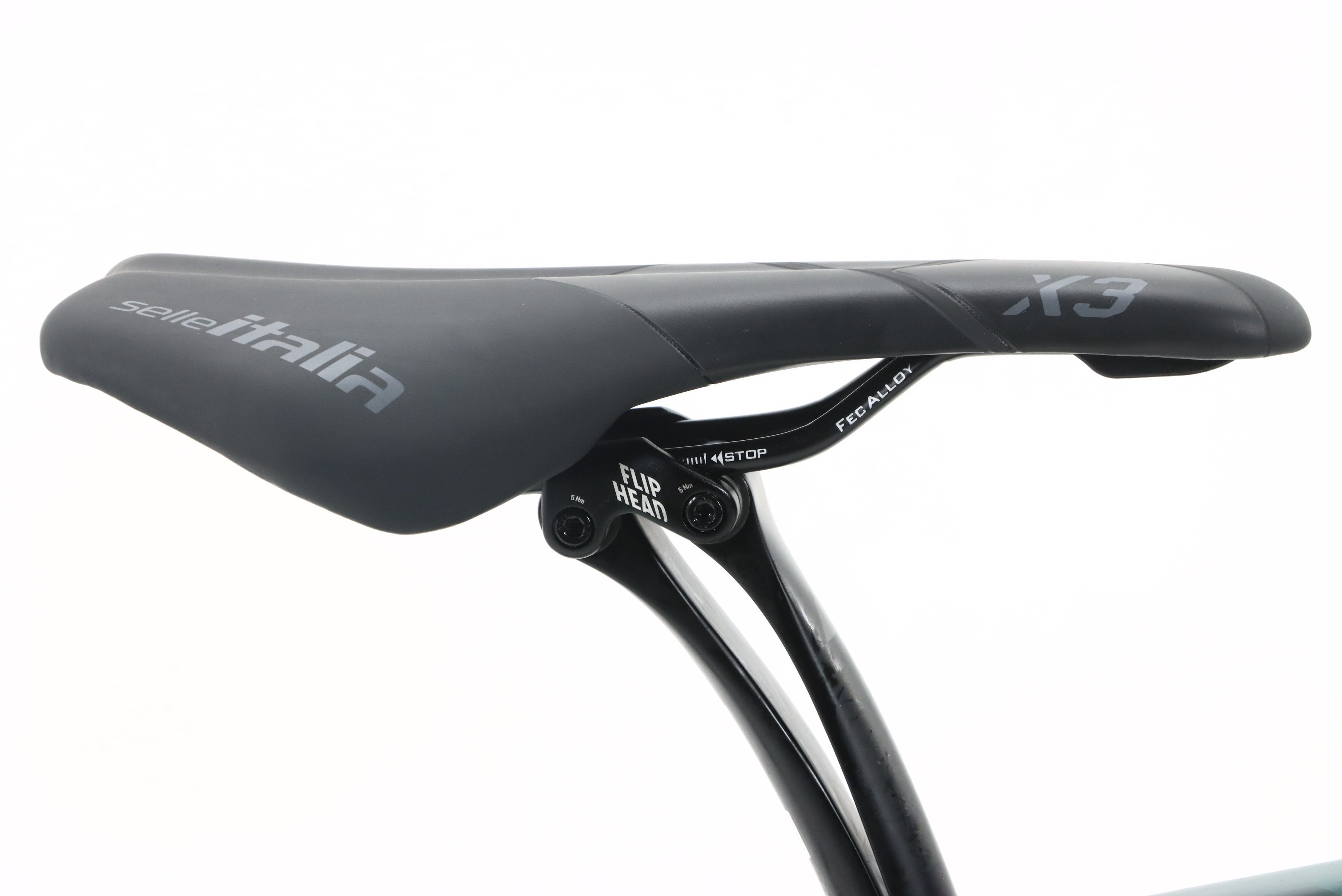 3890312e-6552-4ddf-ac9e-4b1ea0132e0a