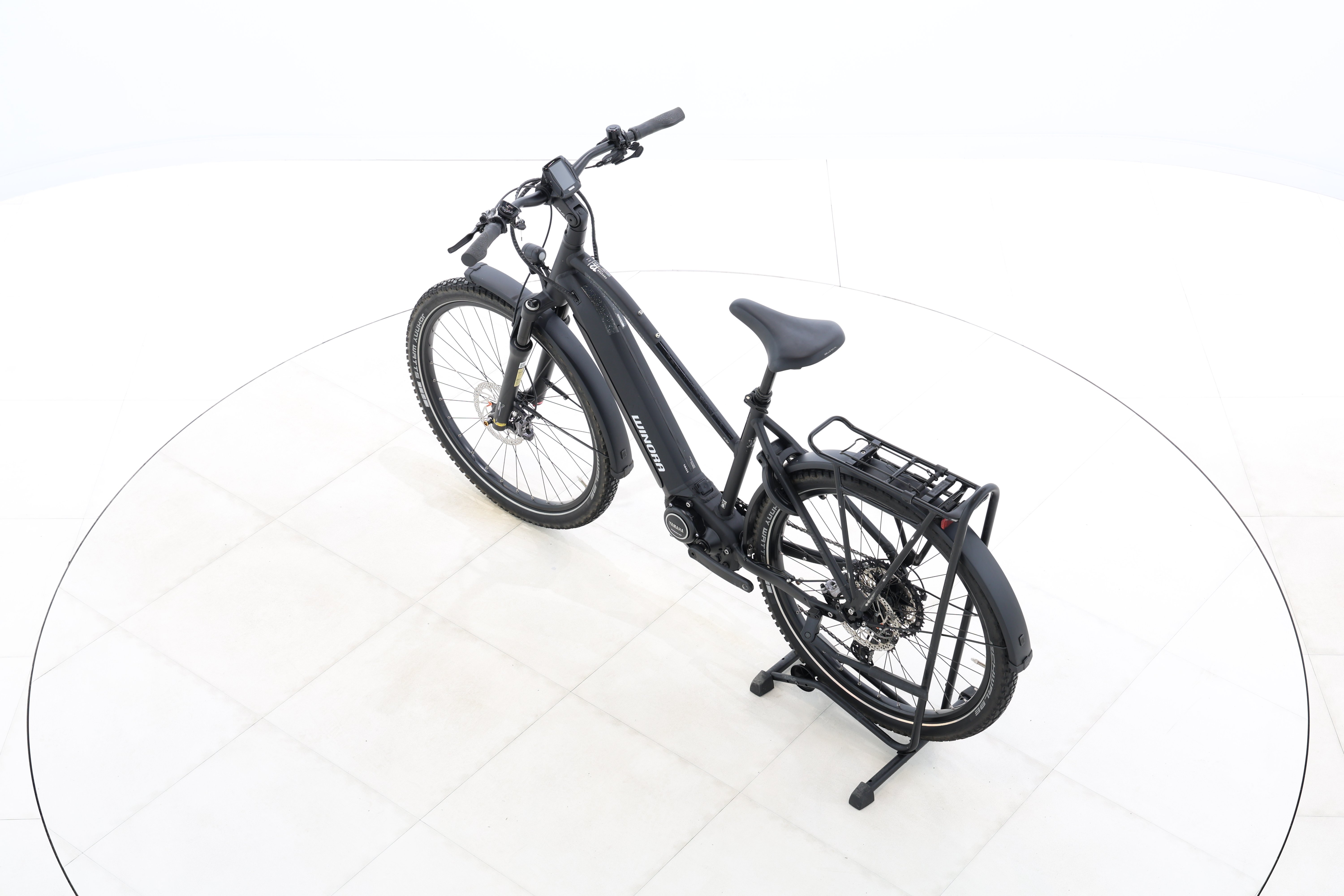 e2aa6dff-e2d2-4130-b530-cc9a6ebf0d0e