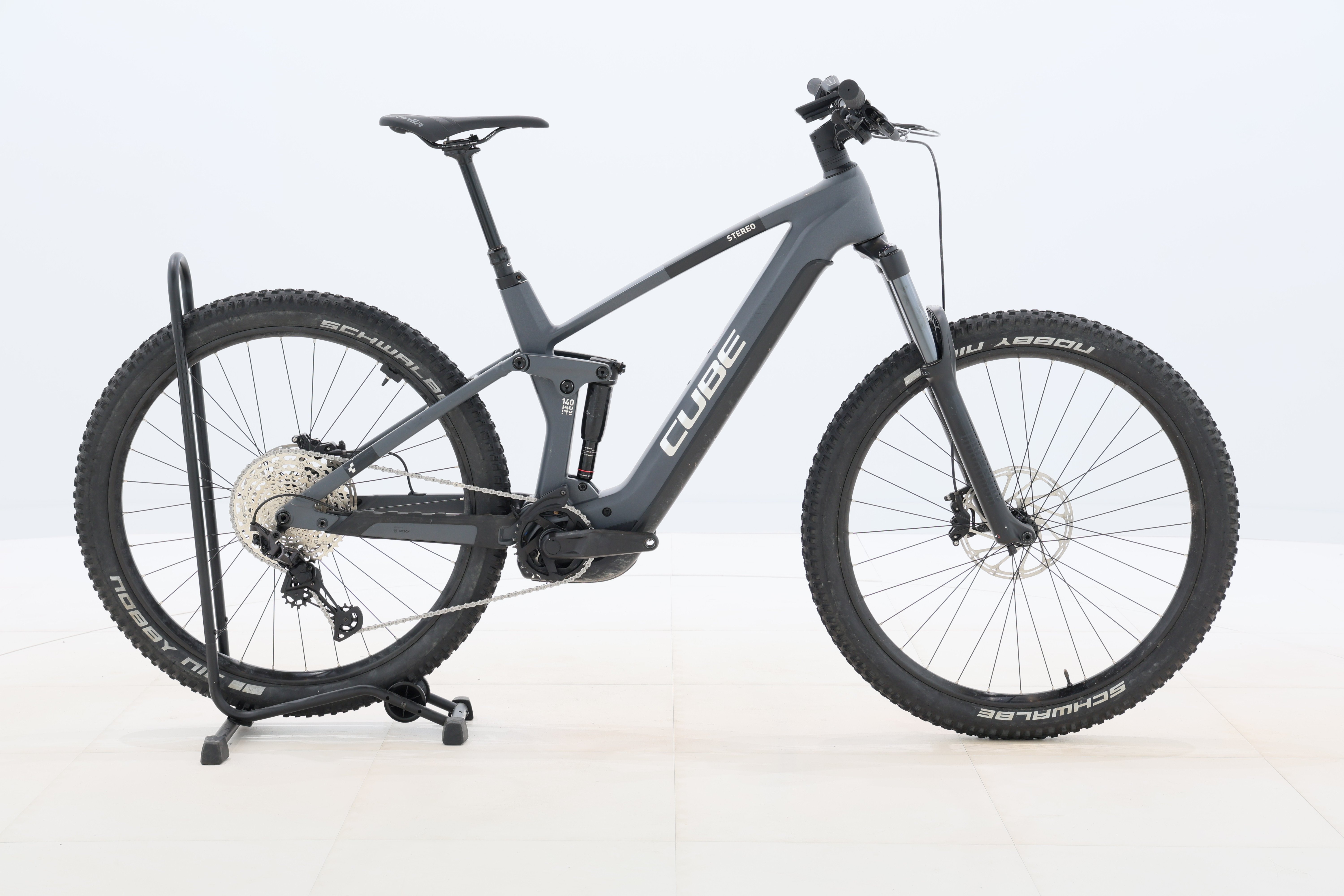 dbeb8a7d-225a-4ce7-bafe-75a12fd7c95b