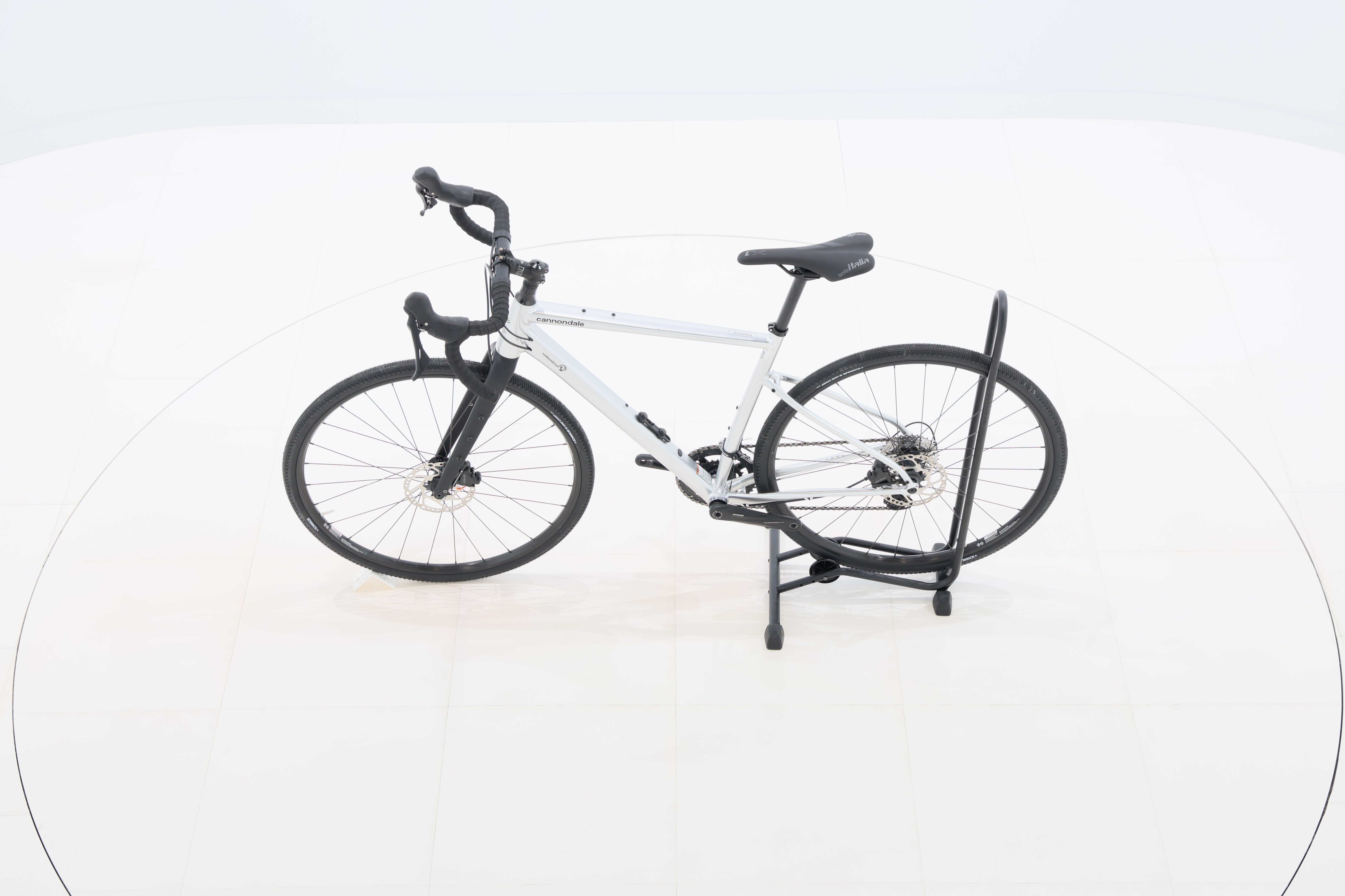 93cdf6e1-d5e0-42ad-abde-38d9e42b48a5