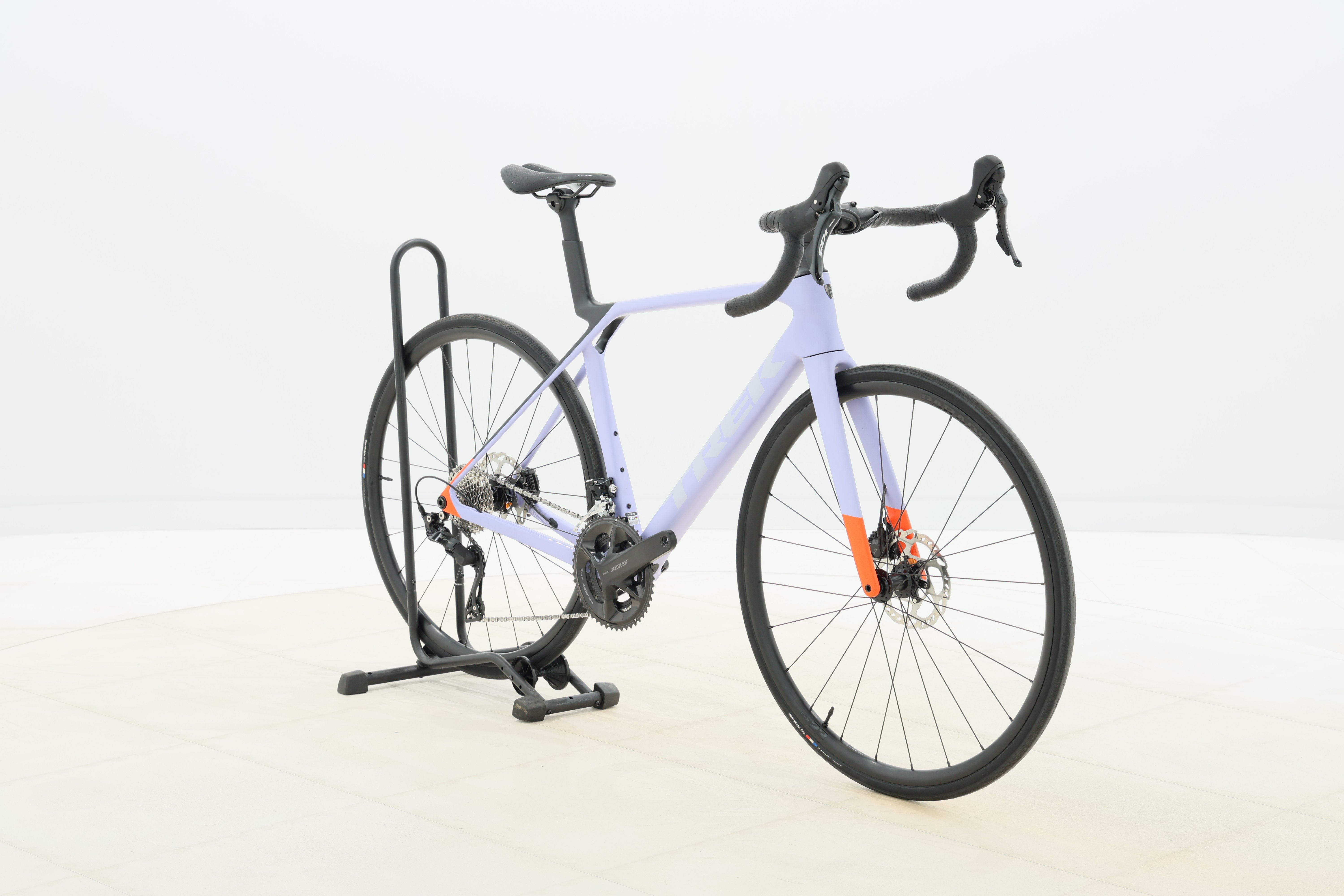 6fc694fa-b1d7-4651-af10-12c84860317a