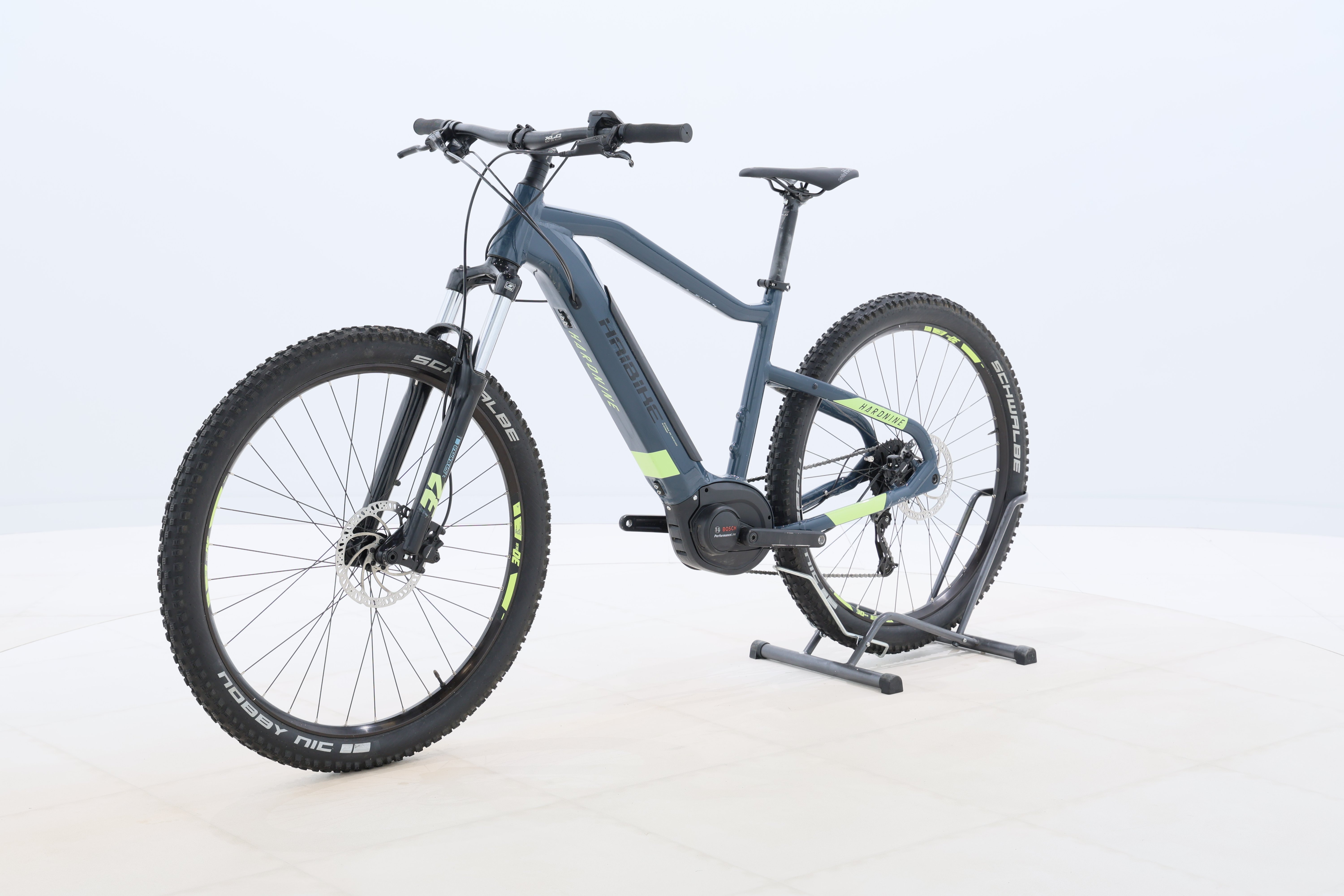 804e499c-66ab-43f0-8ad1-f50307d692b4