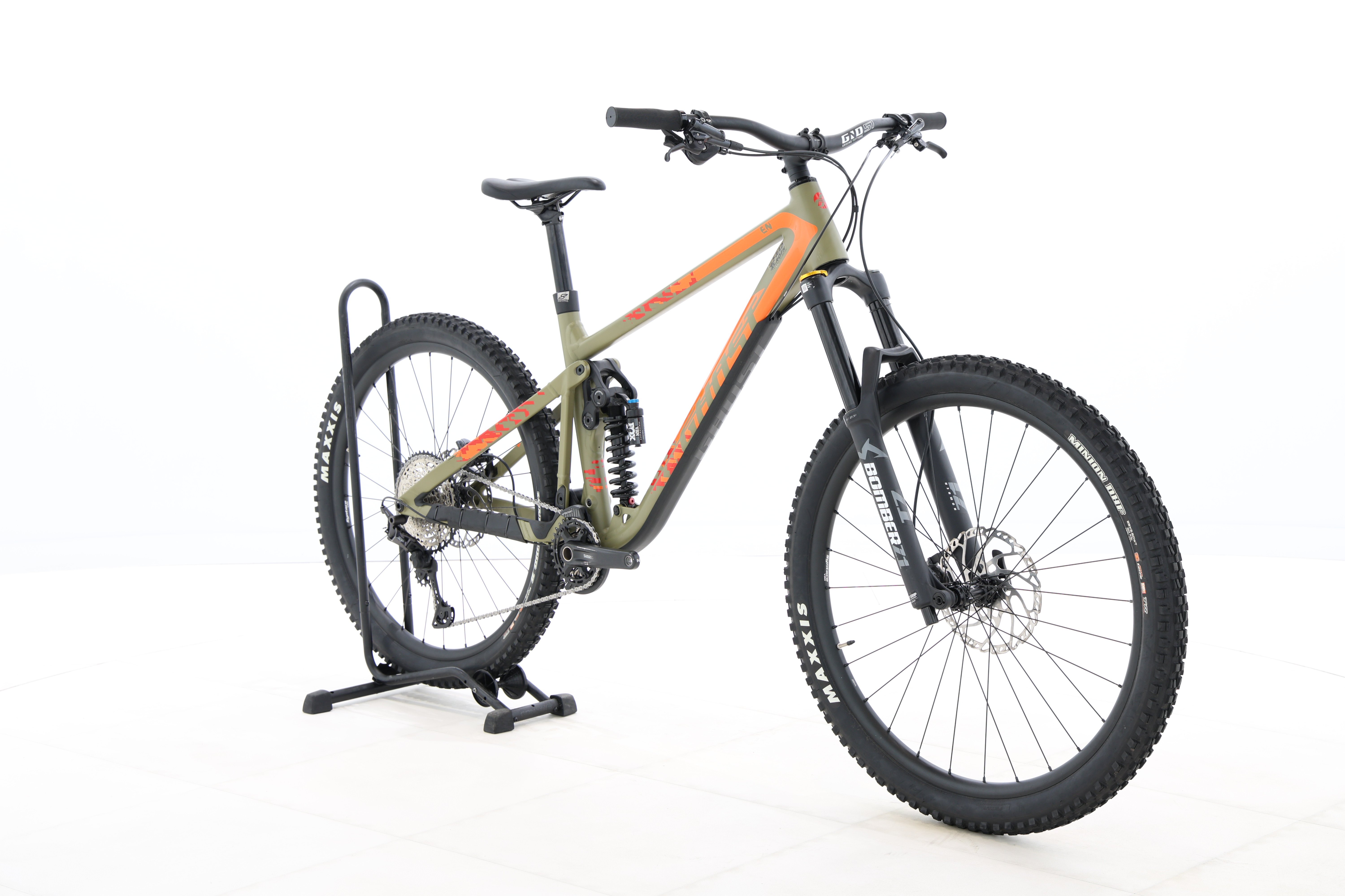 37301fa7-d8fb-422e-8c77-59f6438f3e31