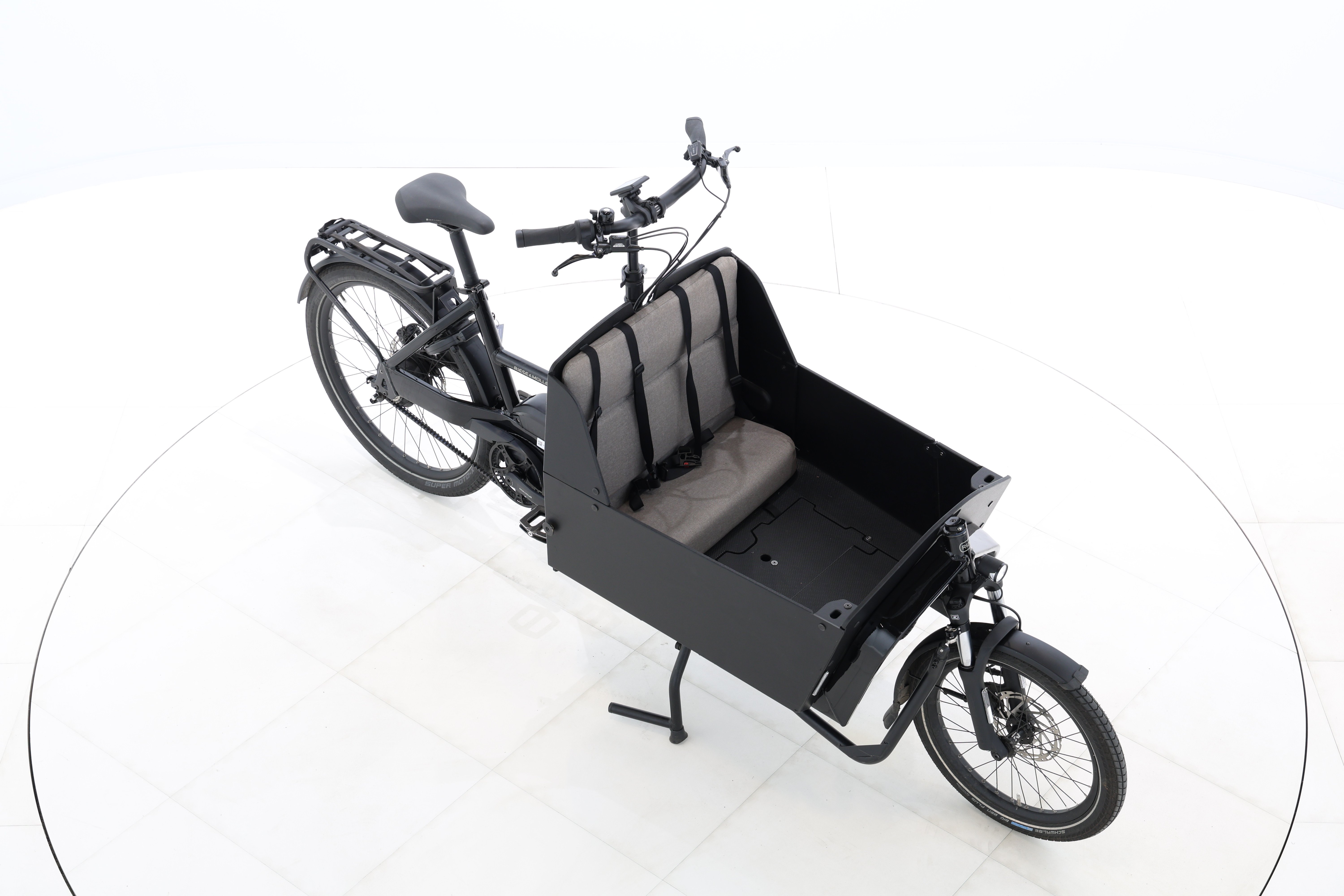 0576fbdb-a1b3-4931-861f-727db827f491