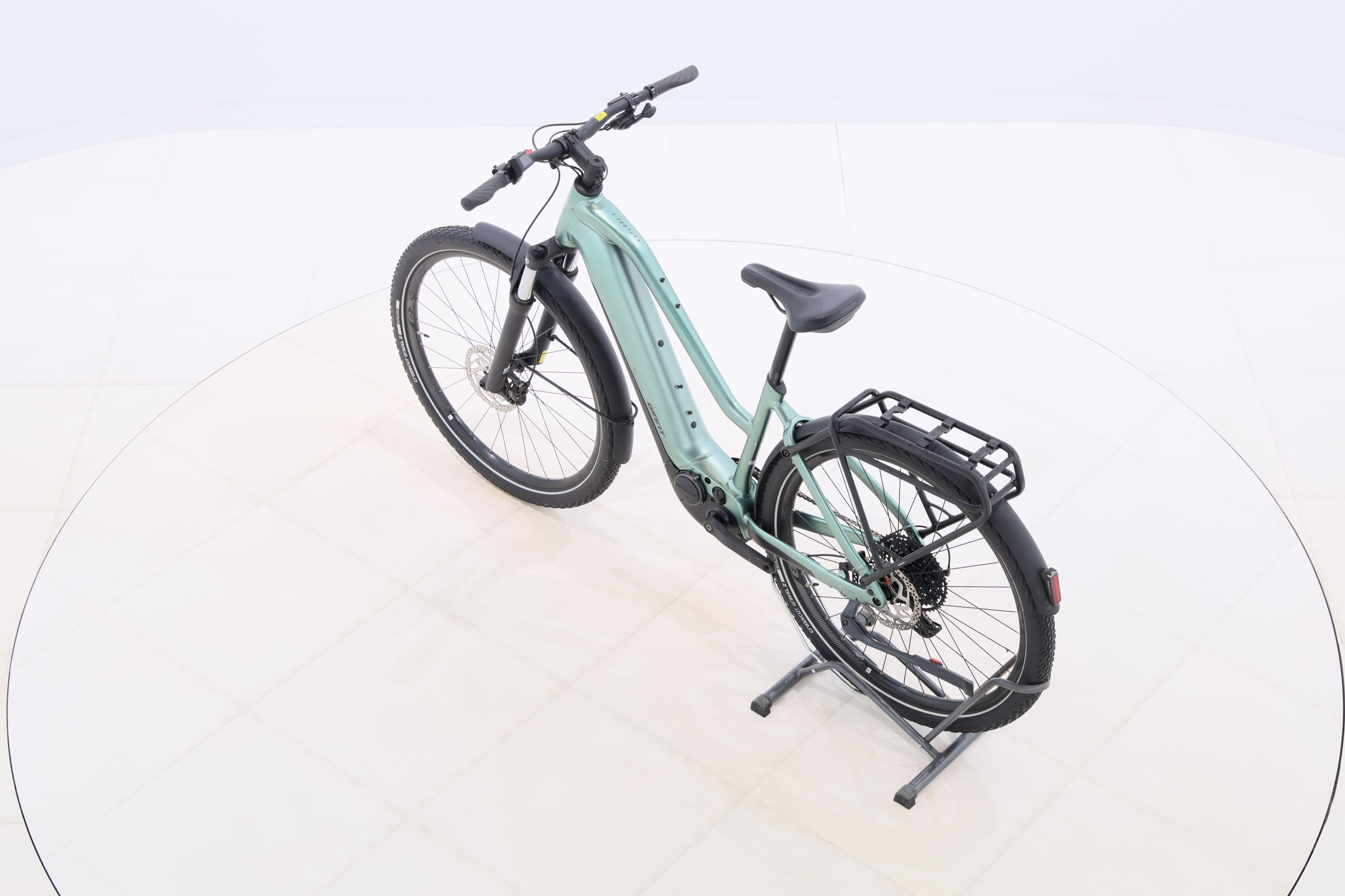 ec950e08-ed18-4334-b98b-93d1ef361304