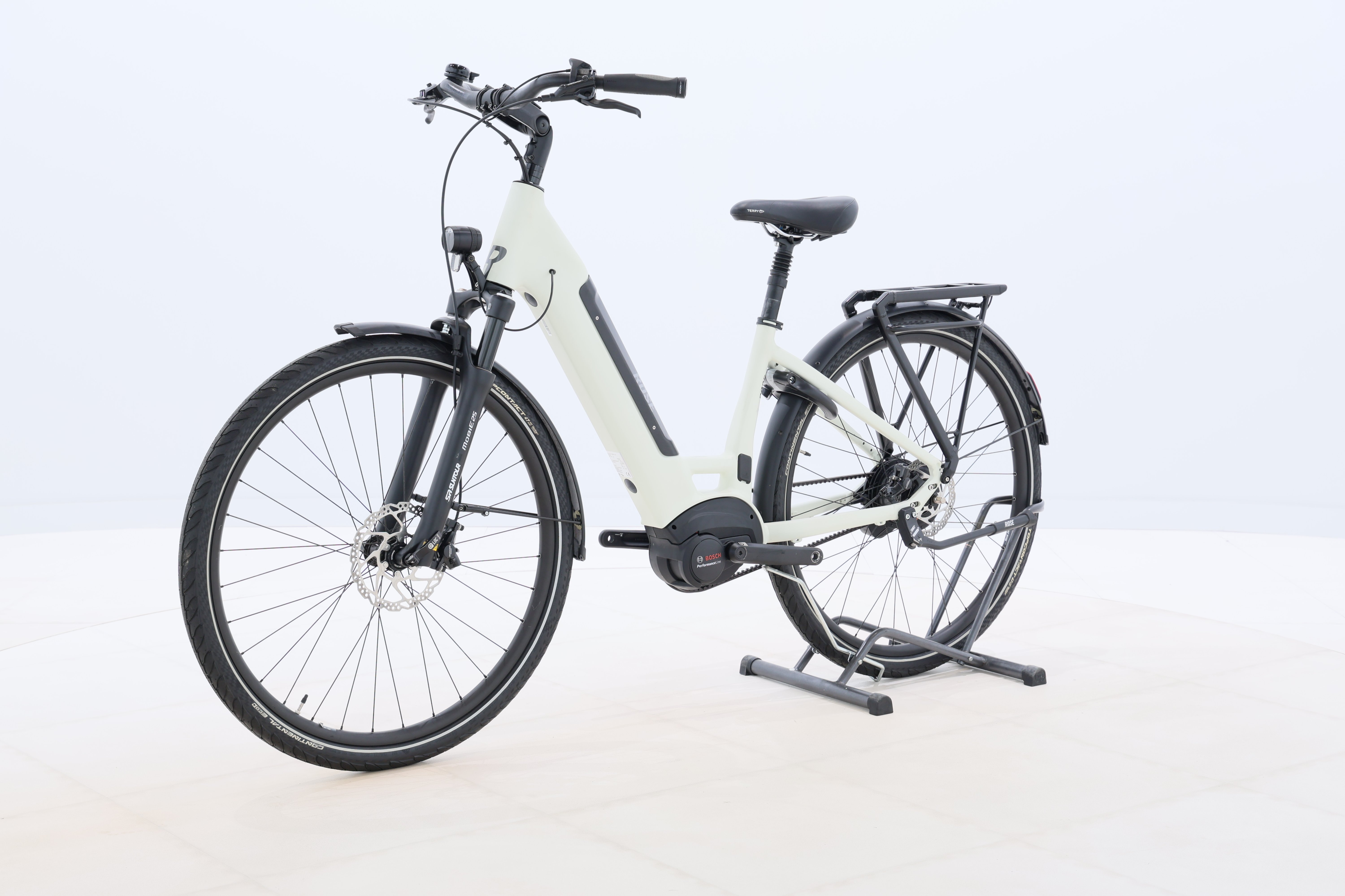 100d0b0d-42a8-46f2-87f2-e4ad7cc5a955