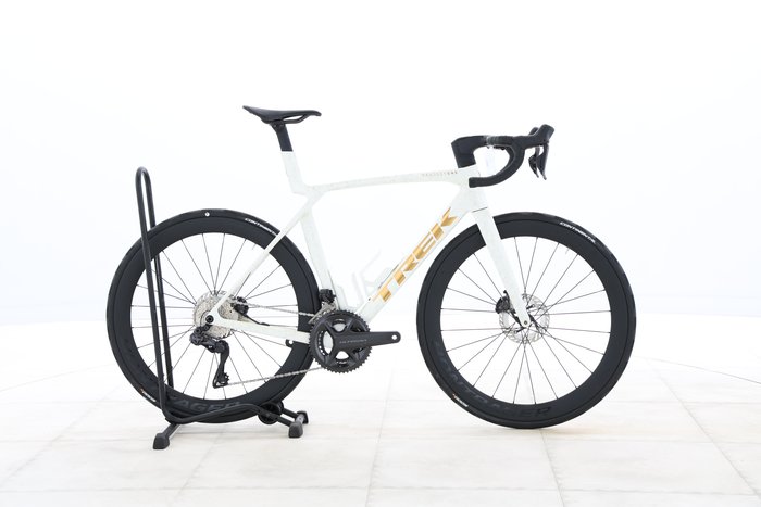 Trek Madone SLR 7 Gen 8 2026