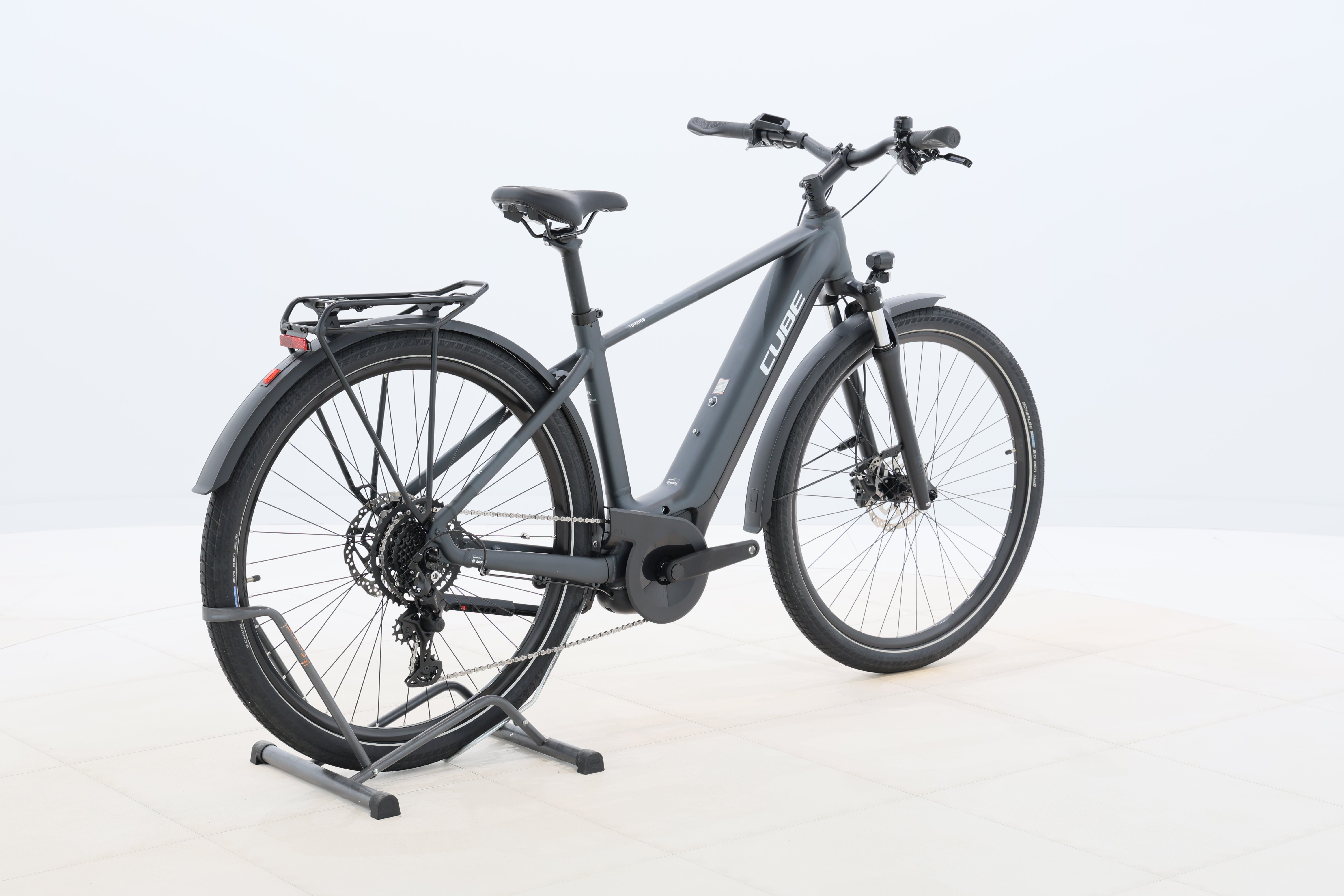 9dae5f83-4bf9-4bcd-971e-b6a77c970deb