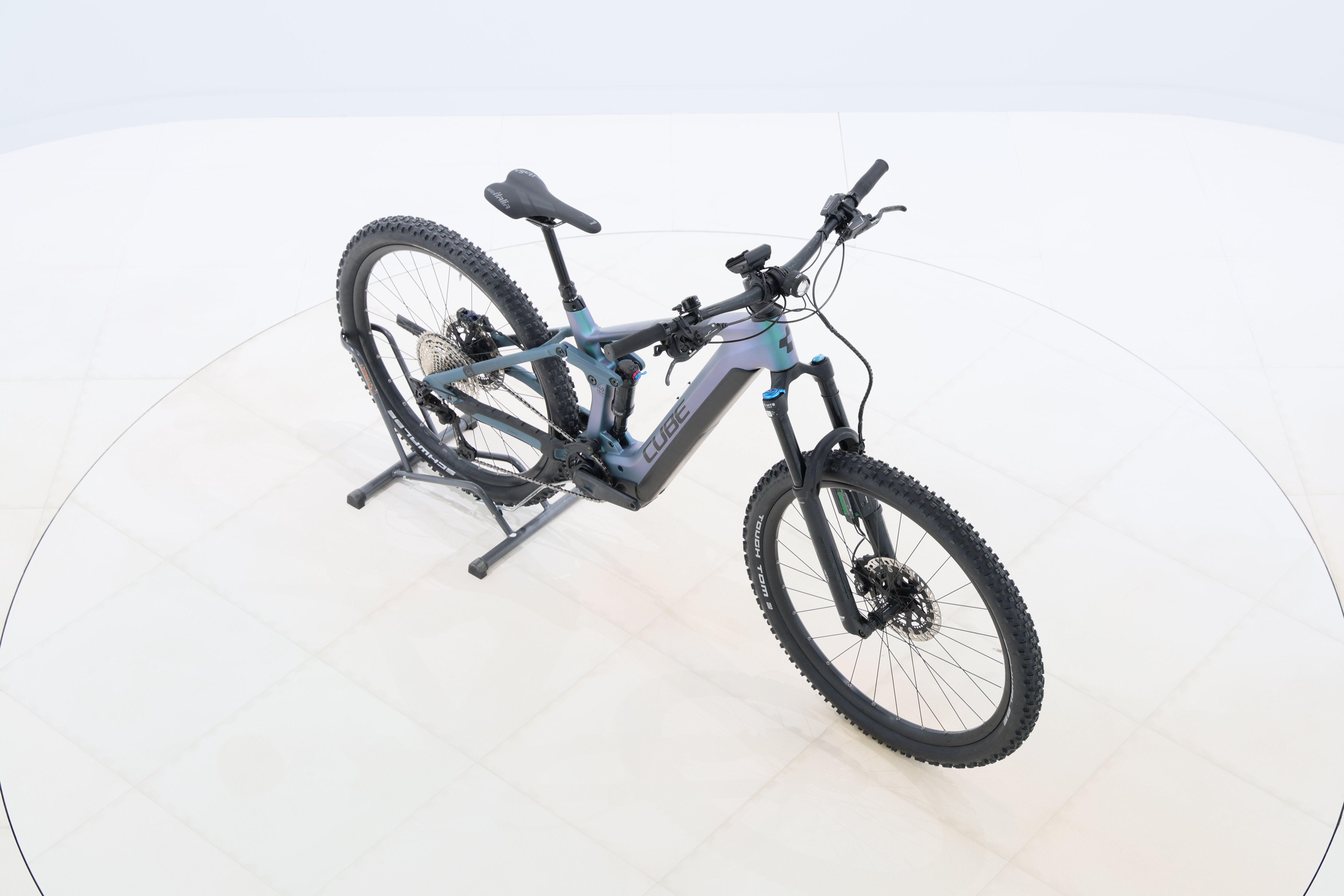 242ae7e6-9365-4045-bf7f-678d3a309955