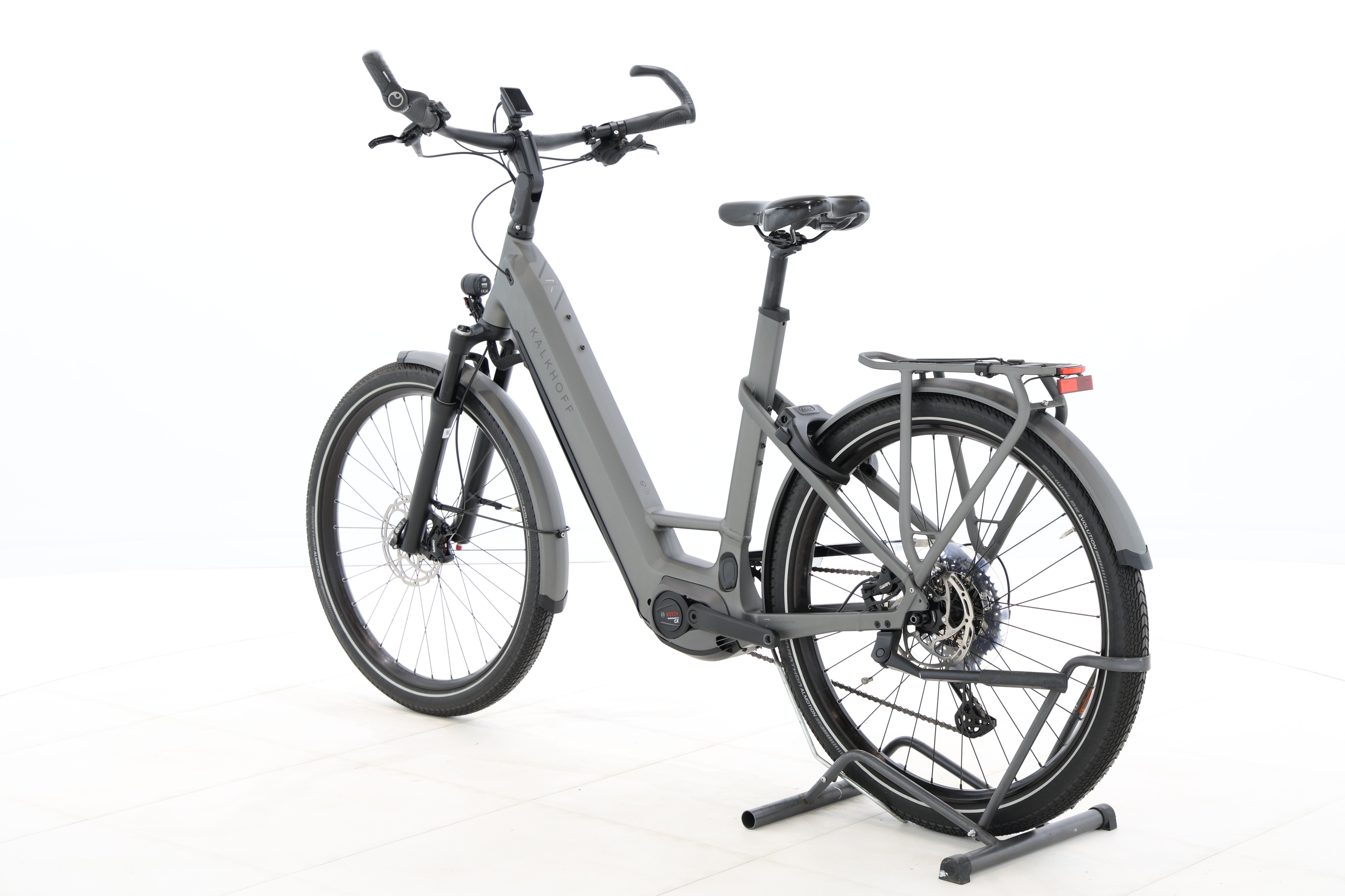 81eb62af-68d6-449a-962f-6c0a45955d09