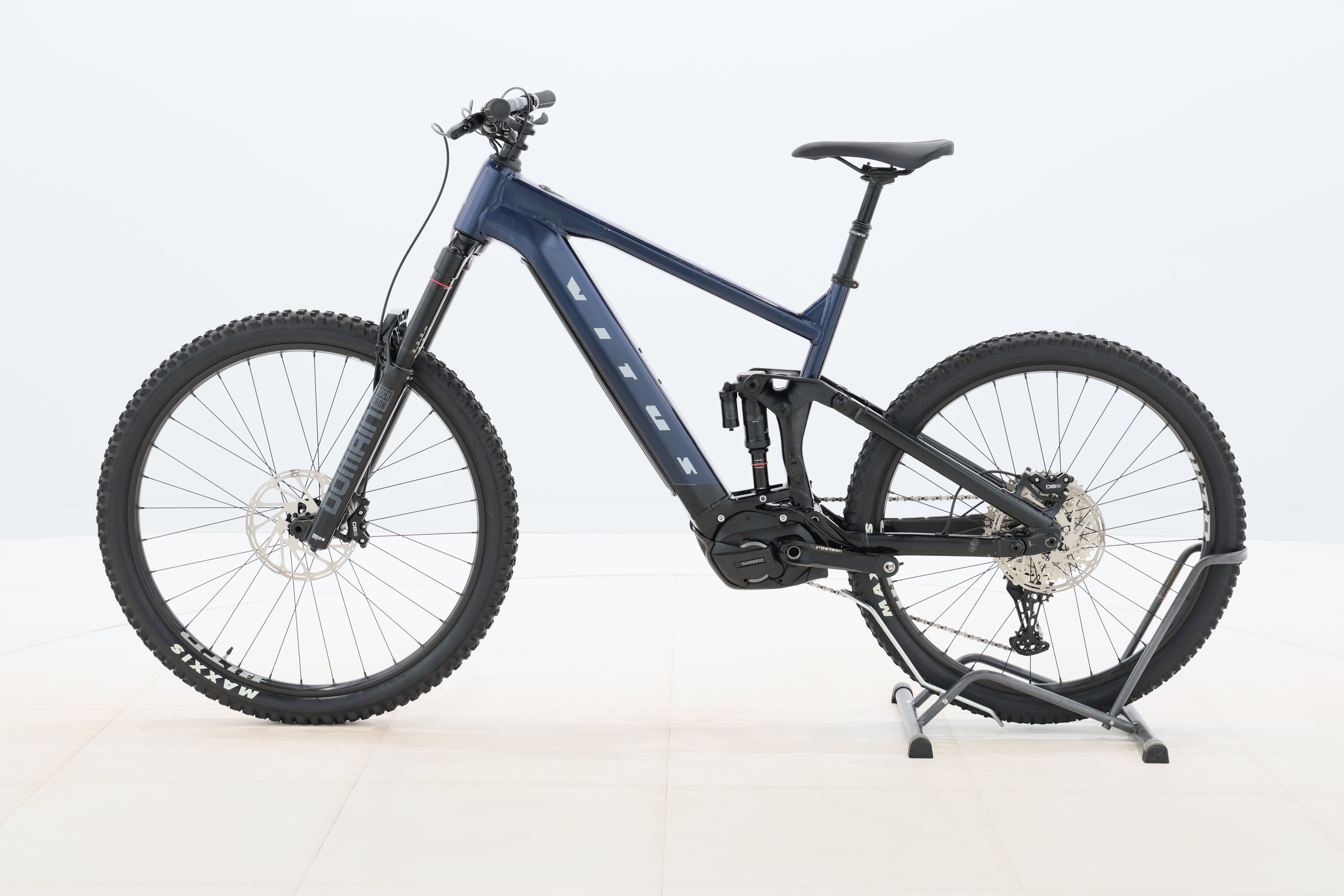 0b596578-86b5-4ceb-8ee1-94e85c0ad156