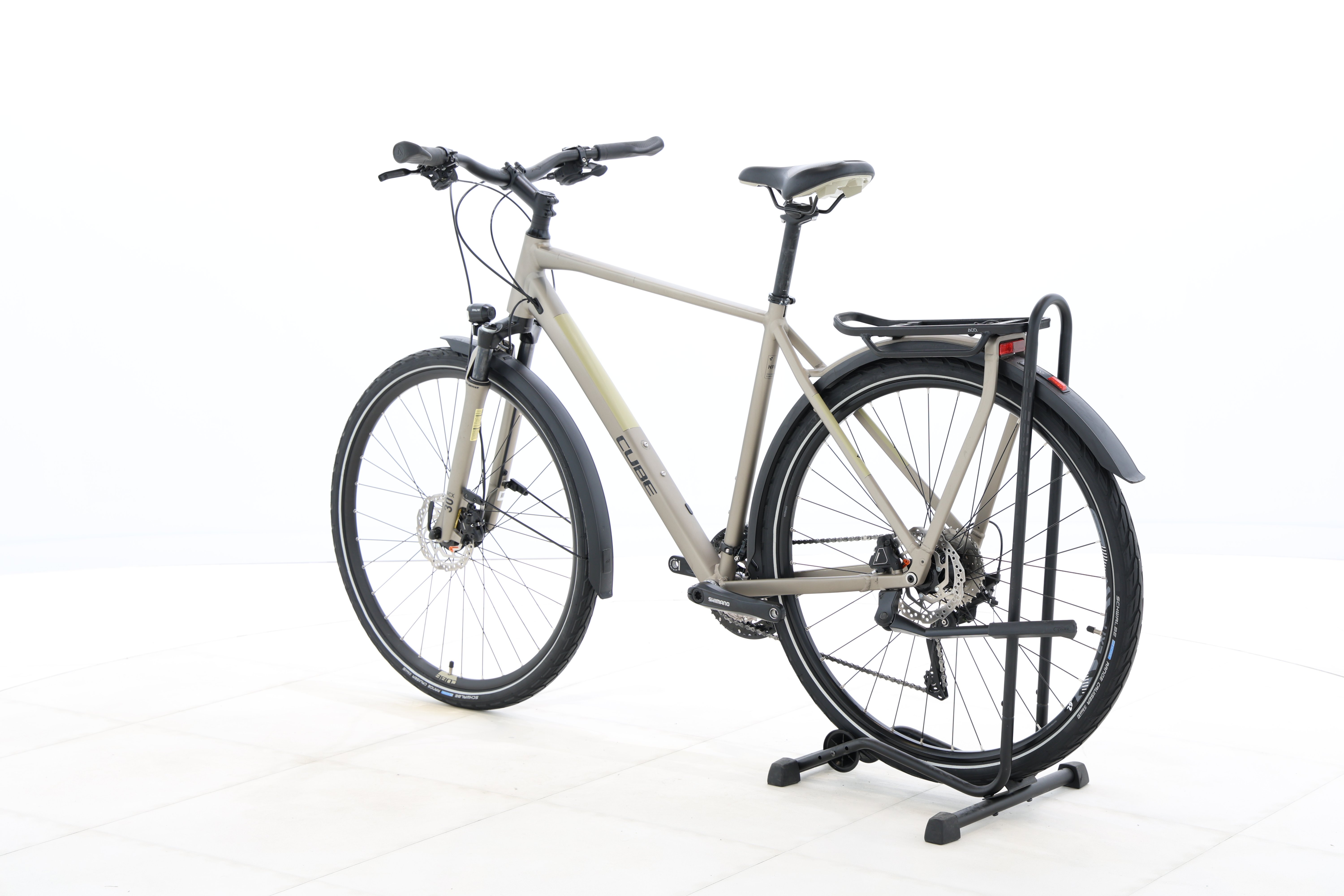 a98d6784-102a-48af-91e1-17c07517eb9d