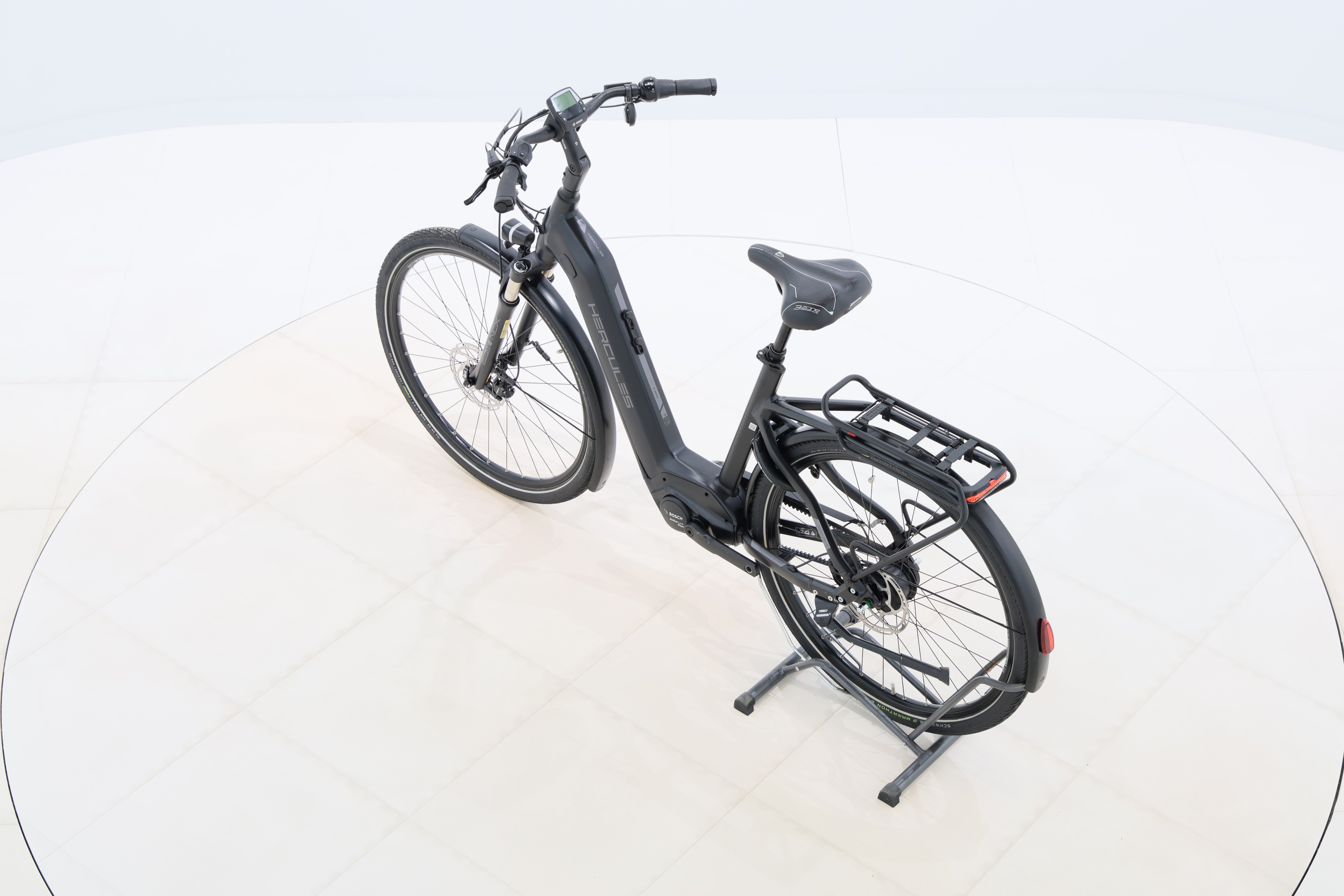 e6ae029a-3148-4c55-80e9-18d3d09b5a9c