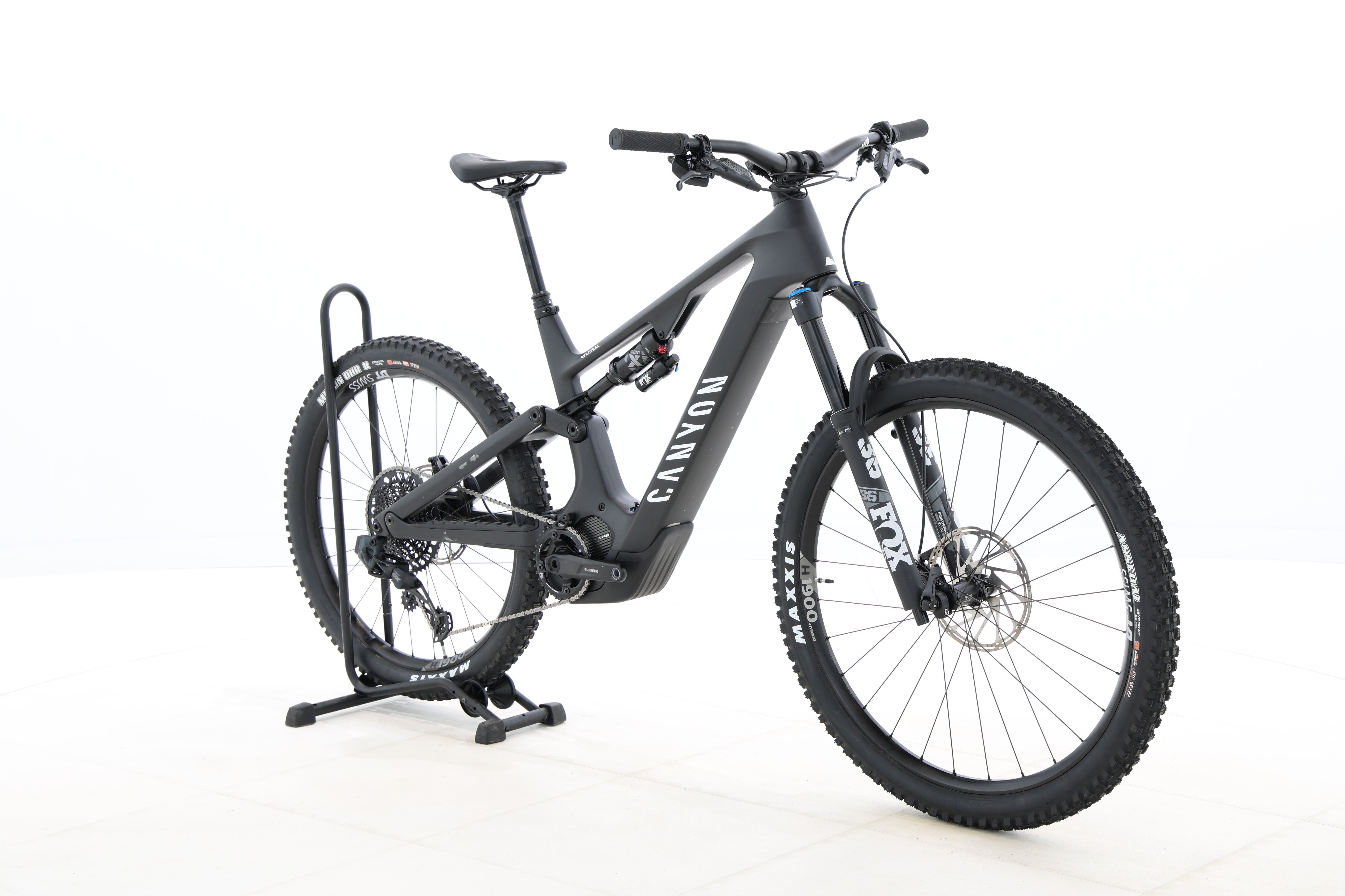 d99d5ec0-4f10-43c0-a784-5849eb2c16b7