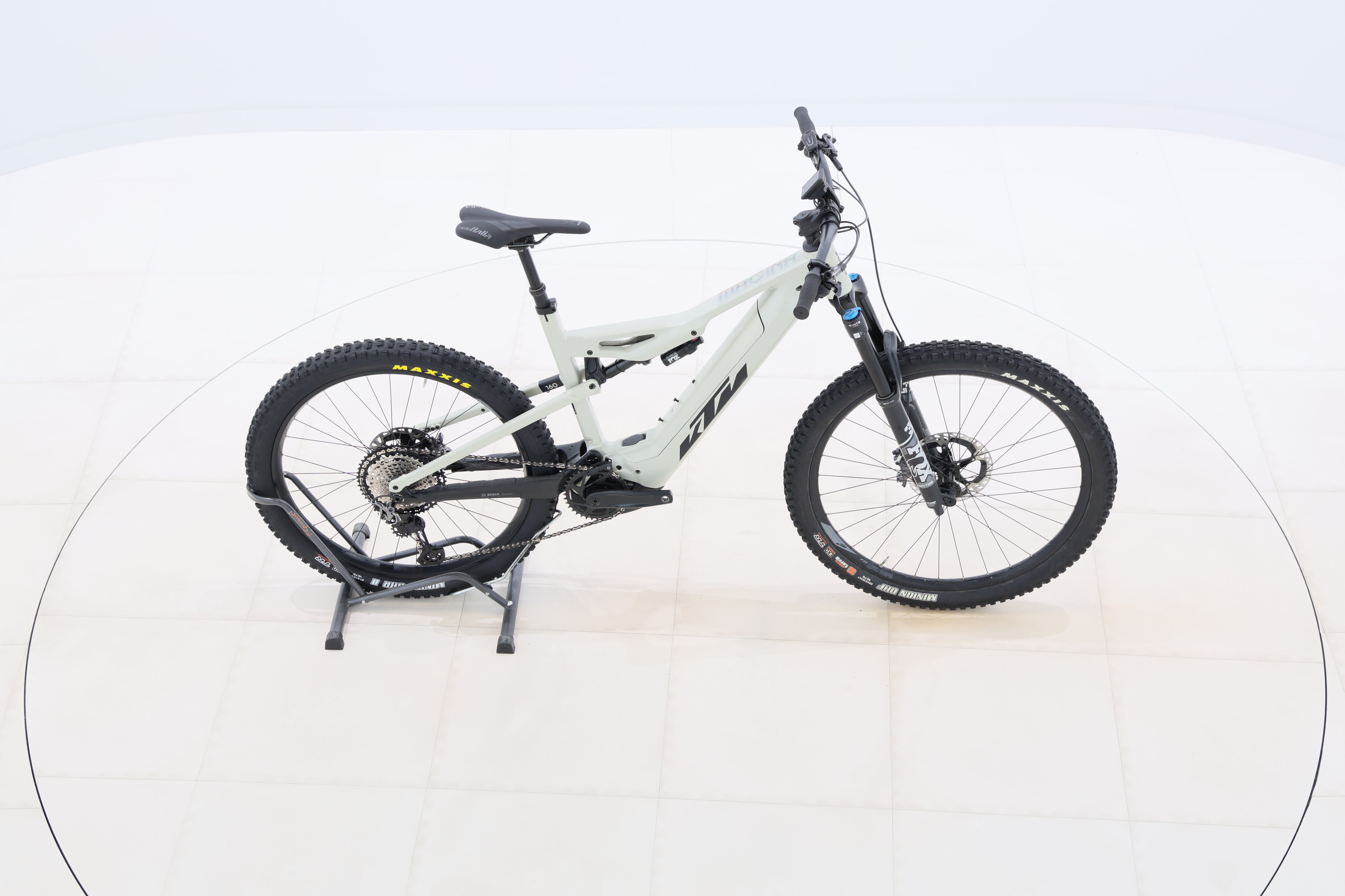 3e8930c1-440f-4e29-b791-d51725272043