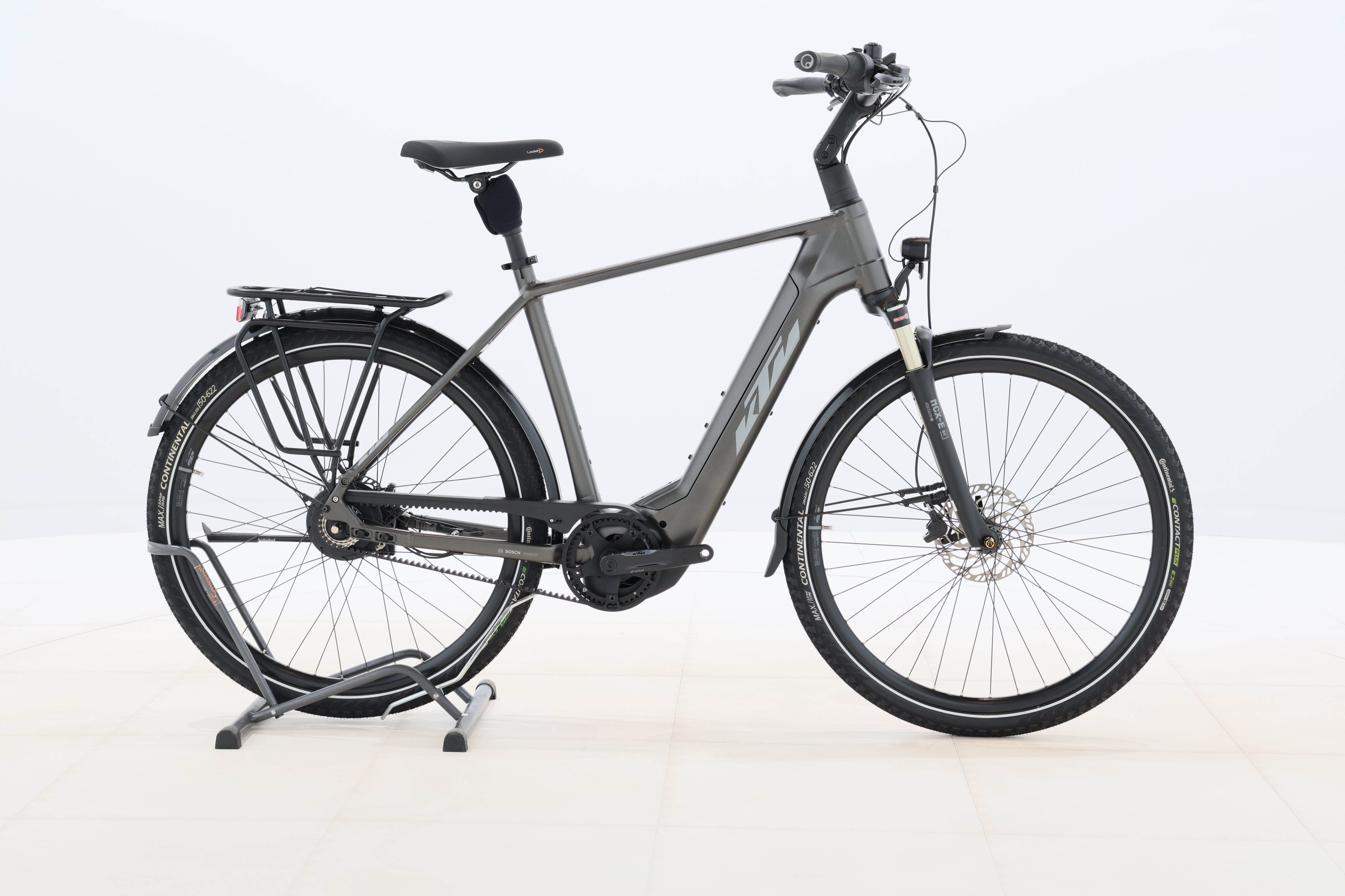 ef49f6ef-d0f9-48a1-af32-deca2f1eedad