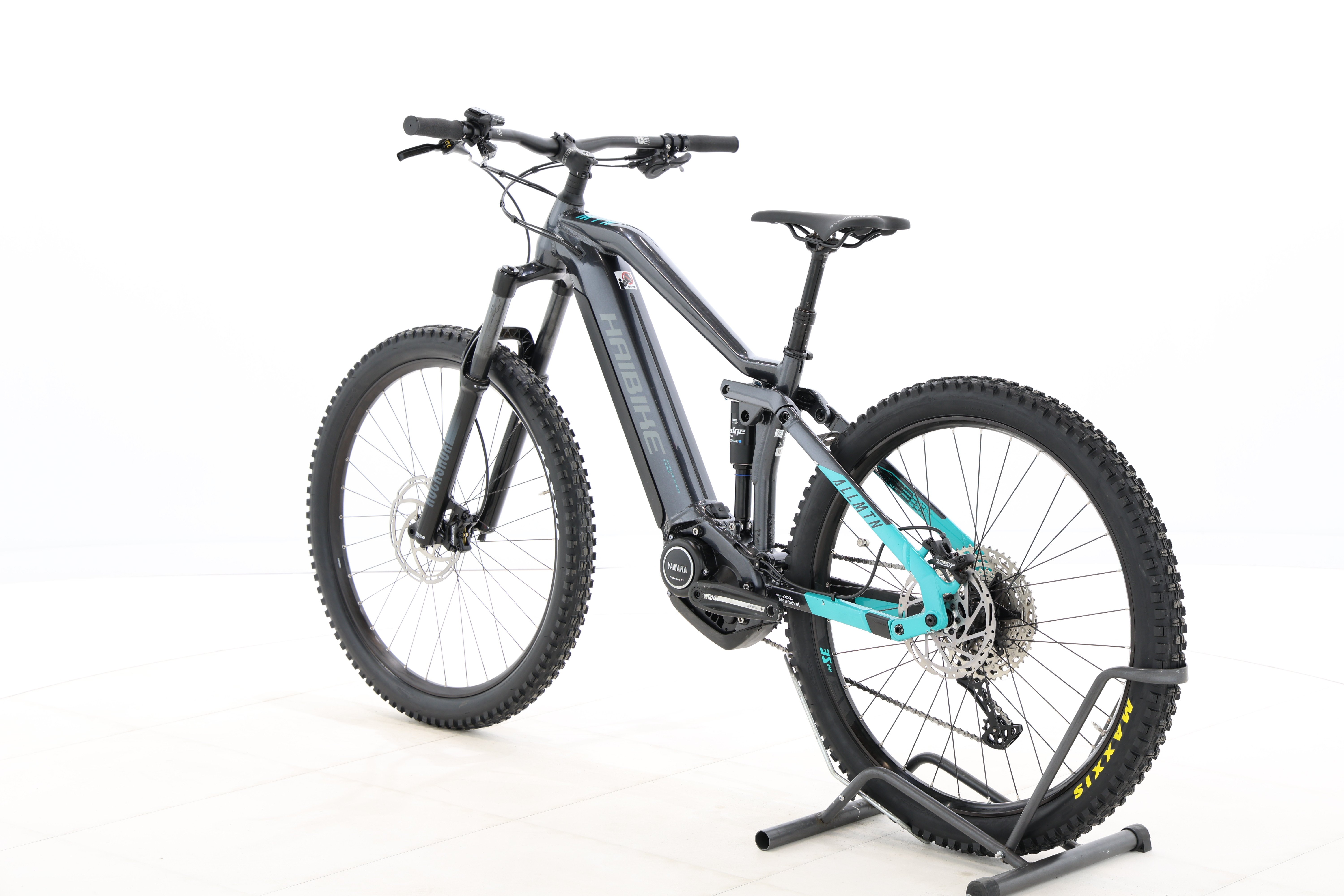 f98ef85e-1c80-41b1-8162-5f03af218caf