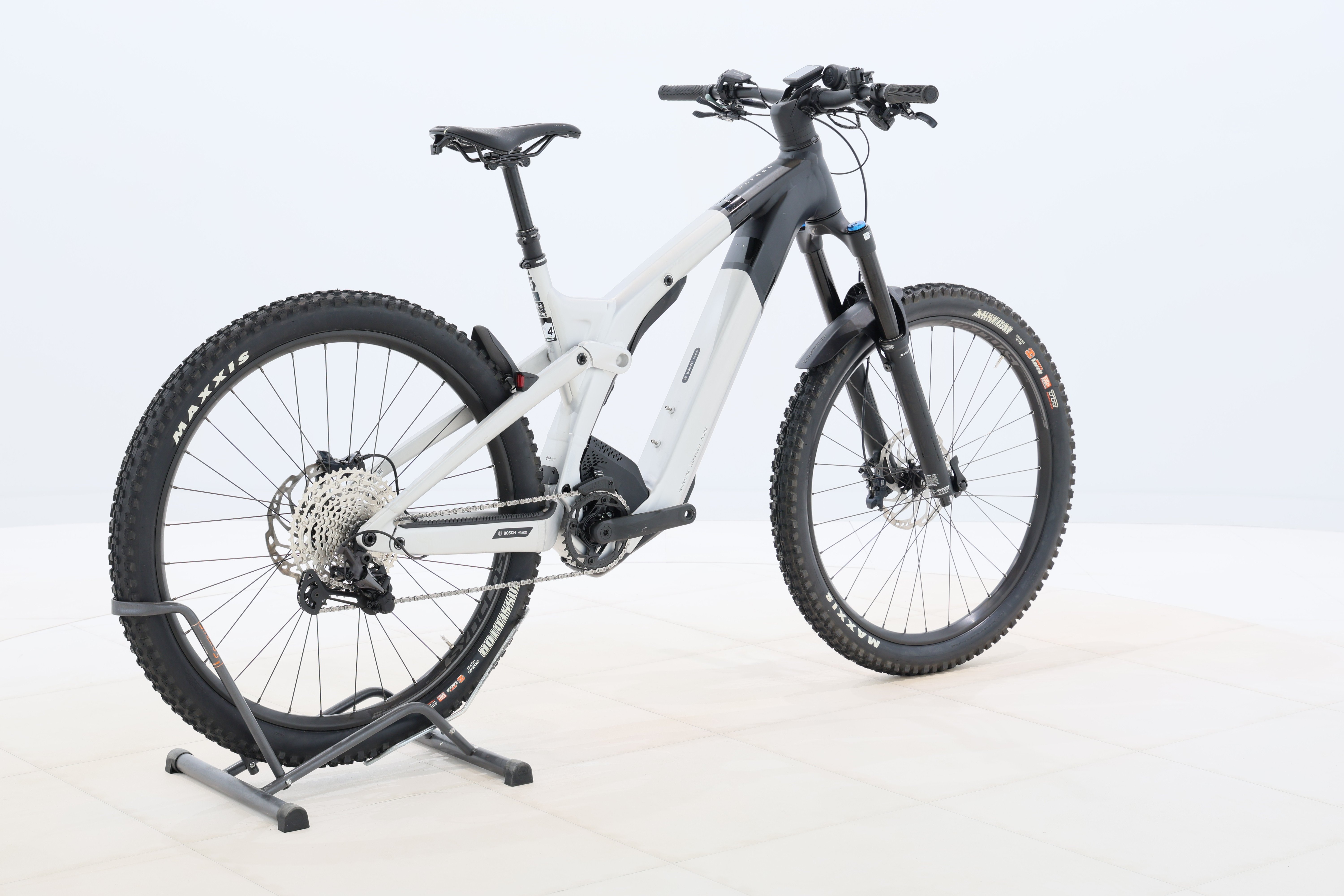 a2e58c0a-8832-4bda-8c1c-ef7edf3ca8f4