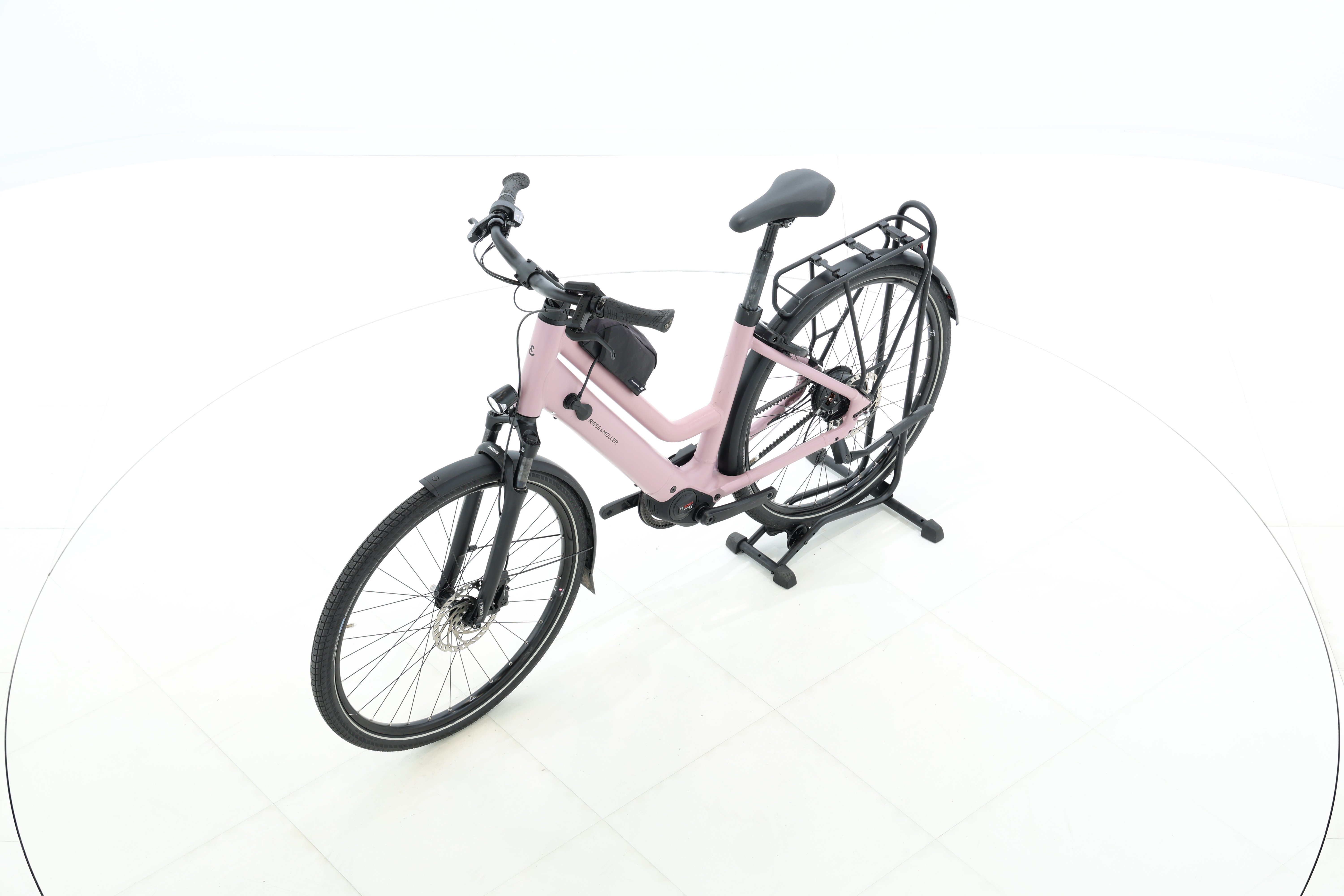 a07a7d04-2cfb-4327-a4c7-5e99a0f8a0bd