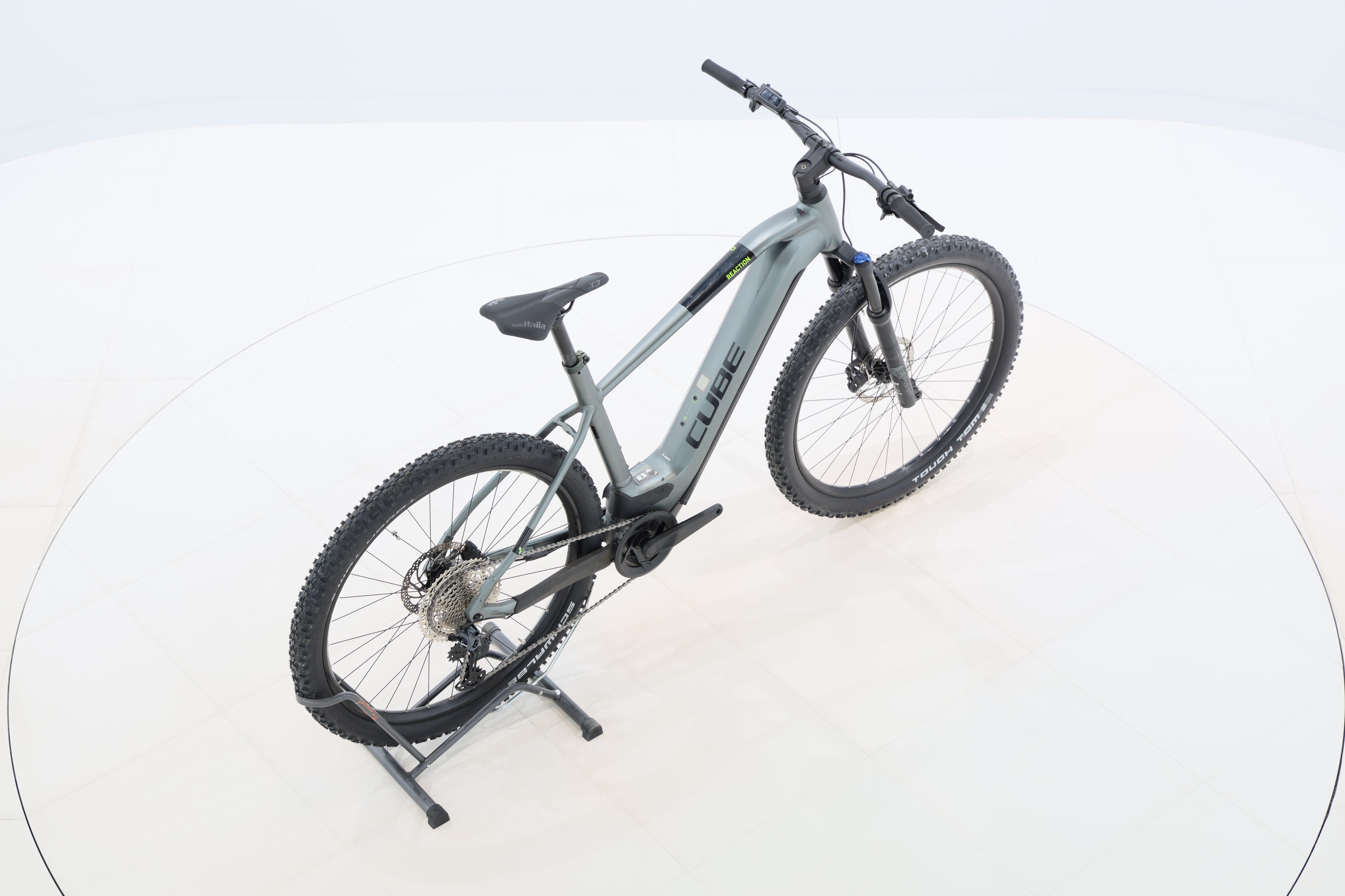 e09b5773-0d88-4efa-a523-132726d159a6