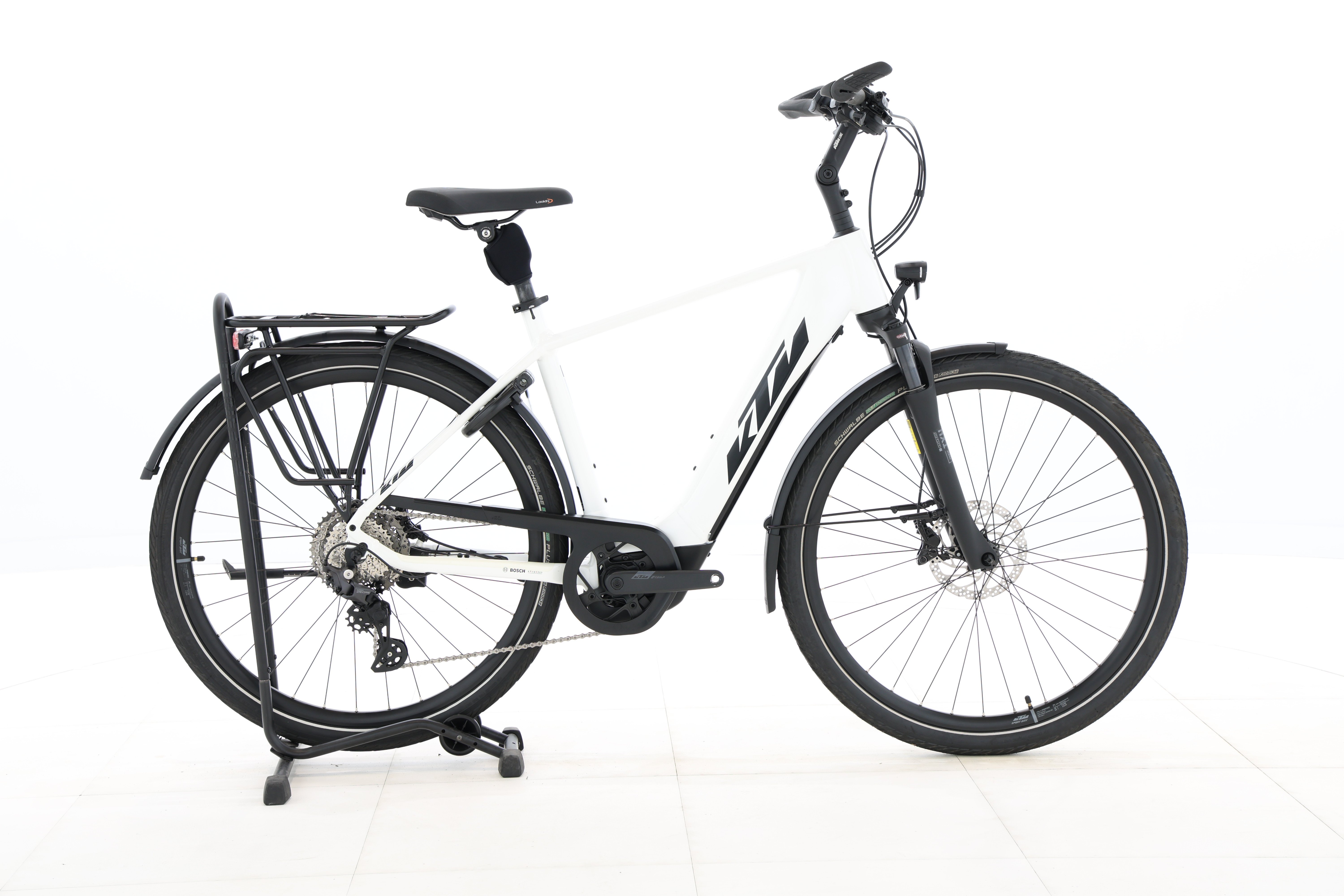 29ccc39a-872c-4bdc-8fea-e39e12e7a5db