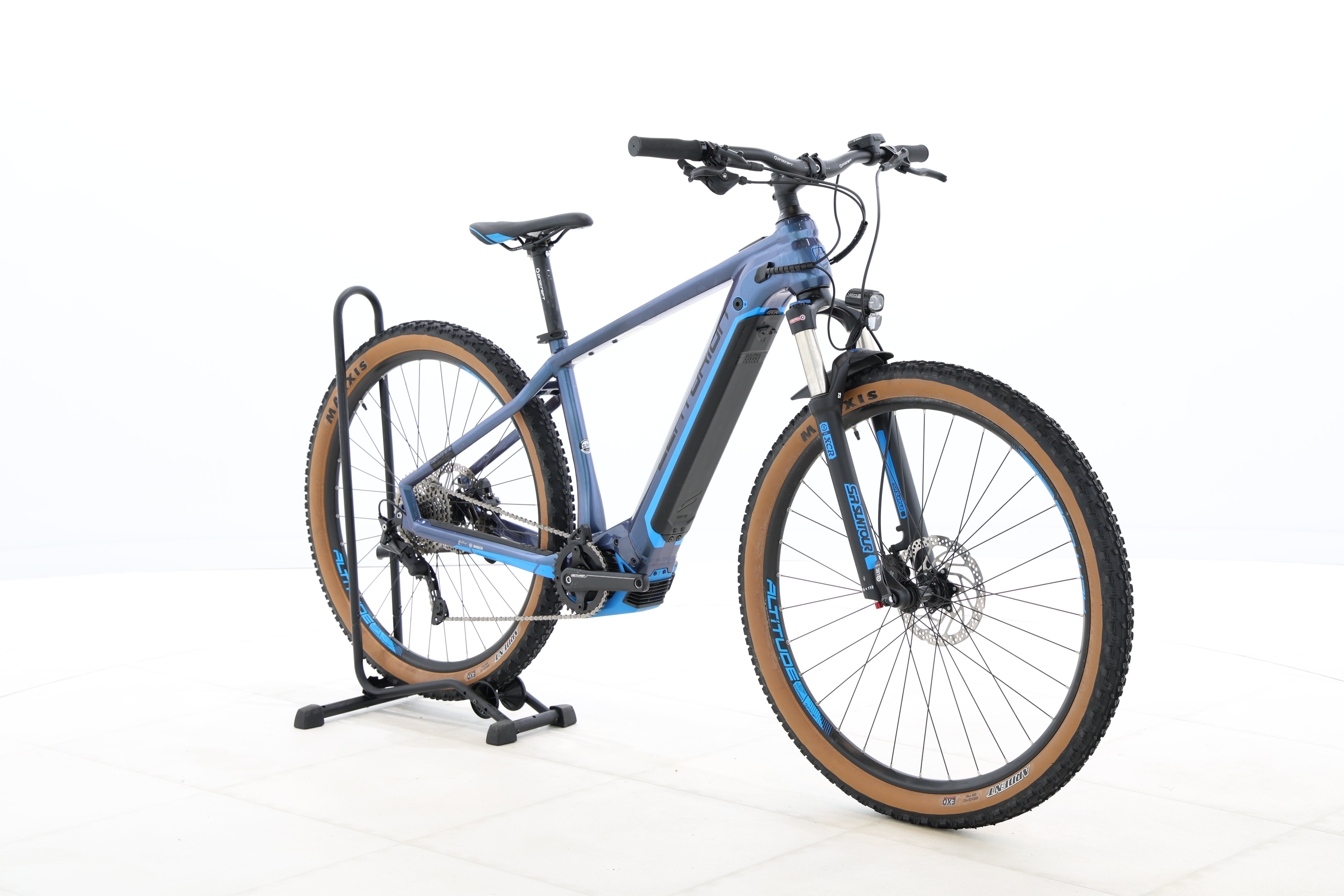 9dab6f3d-ce42-43e4-99de-93731e96e59b